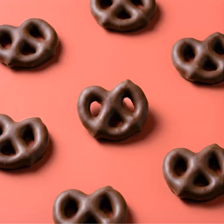Dark Choco Pretzels Party Pack  image 4