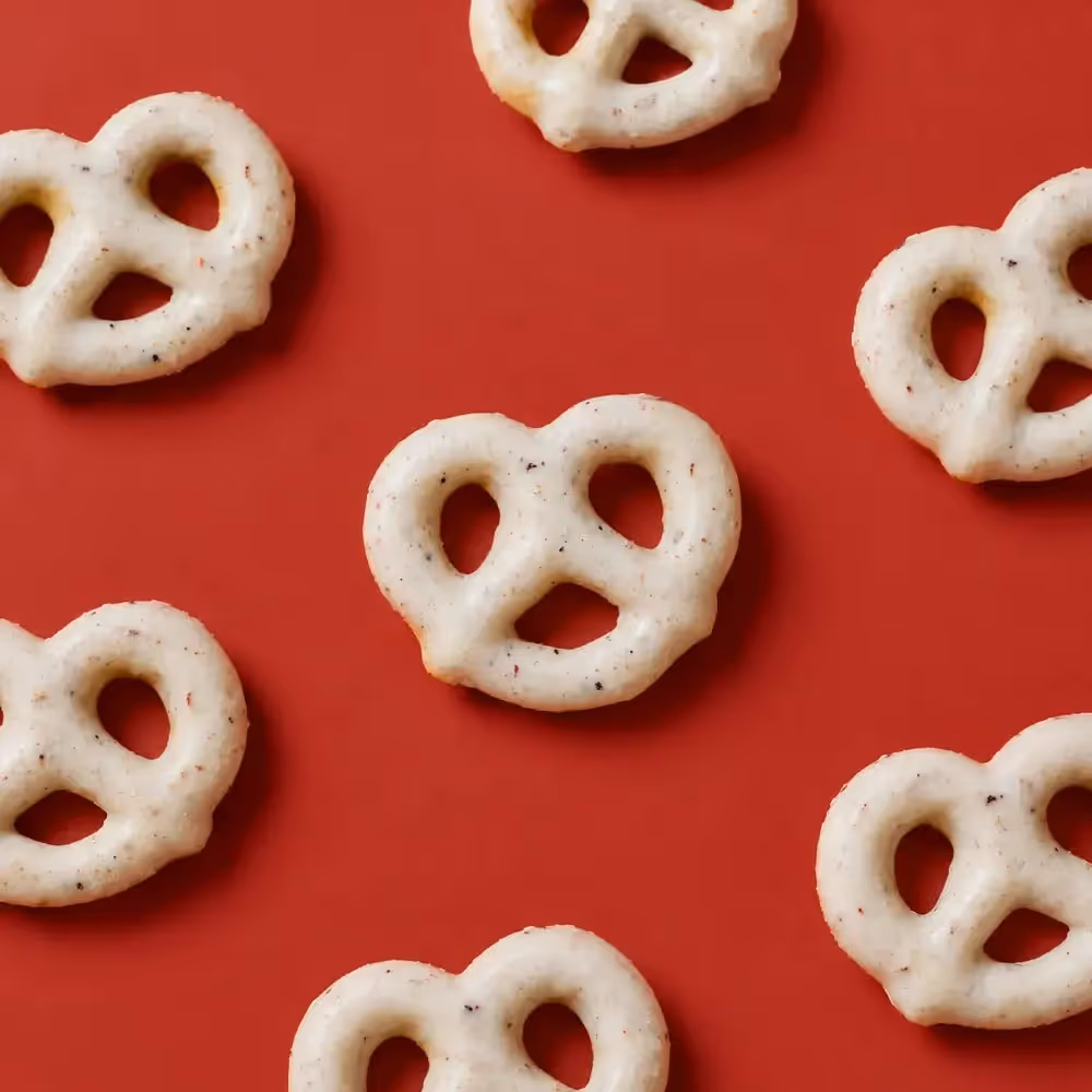 Pumpkin Spice Pretzels  image 3