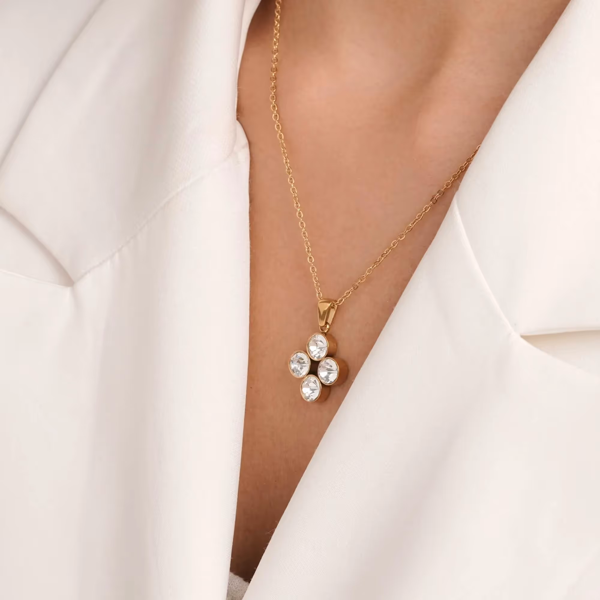 Crystal Rosette Necklace image 3