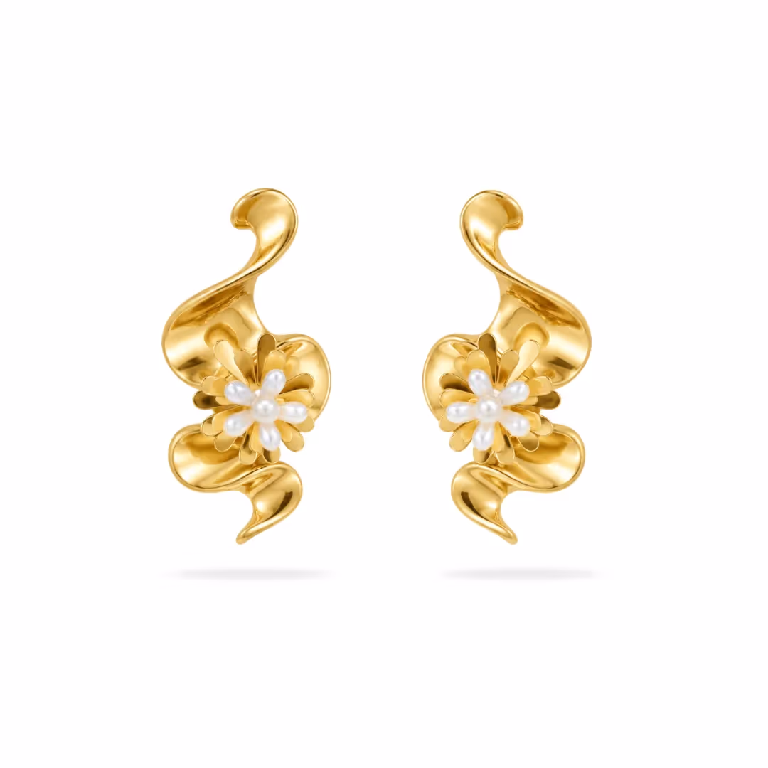 Daisy Bloom Earrings  image 1