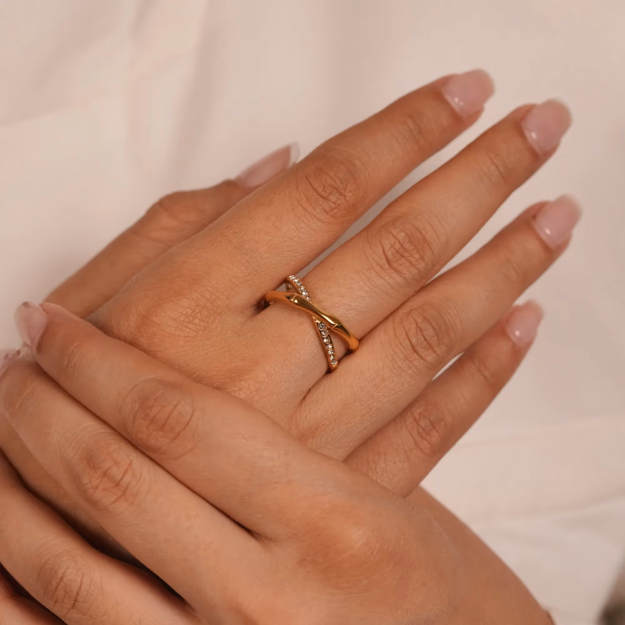 Entwine Ring image 3