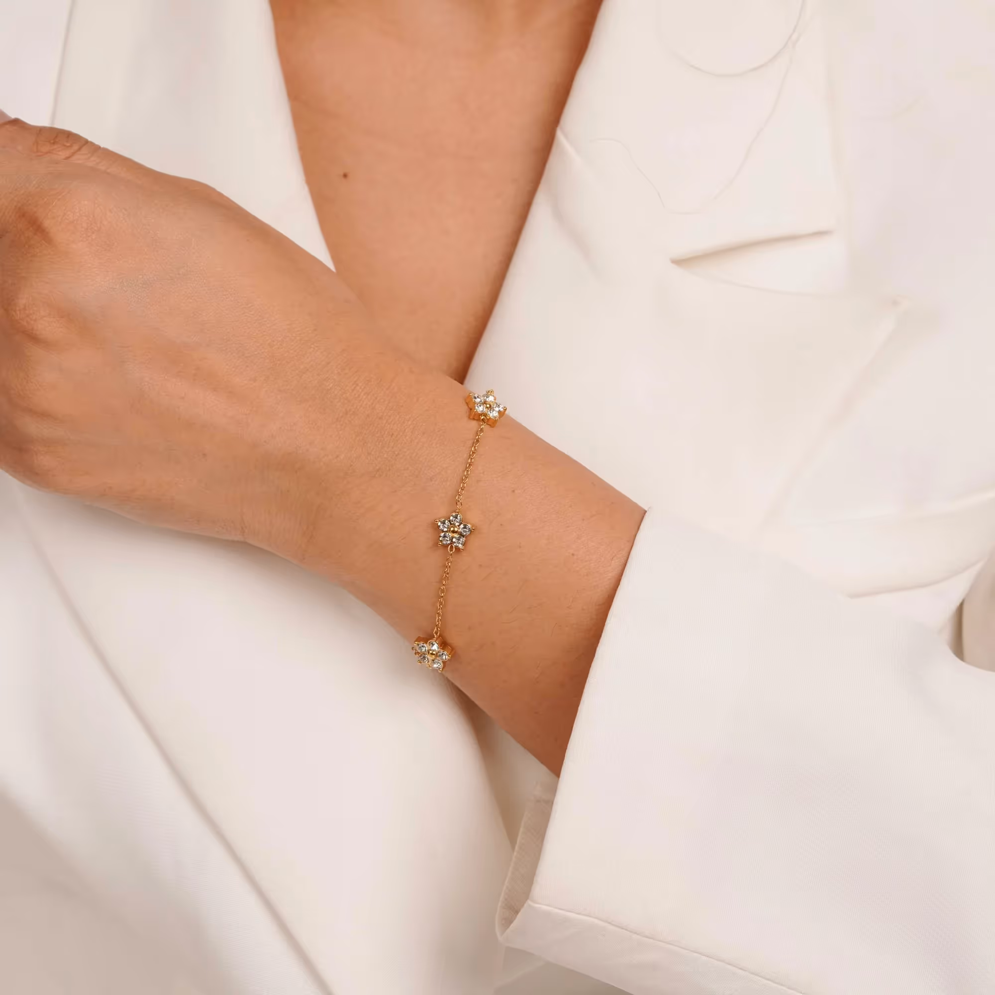 Floral Crystal Bracelet  image 3