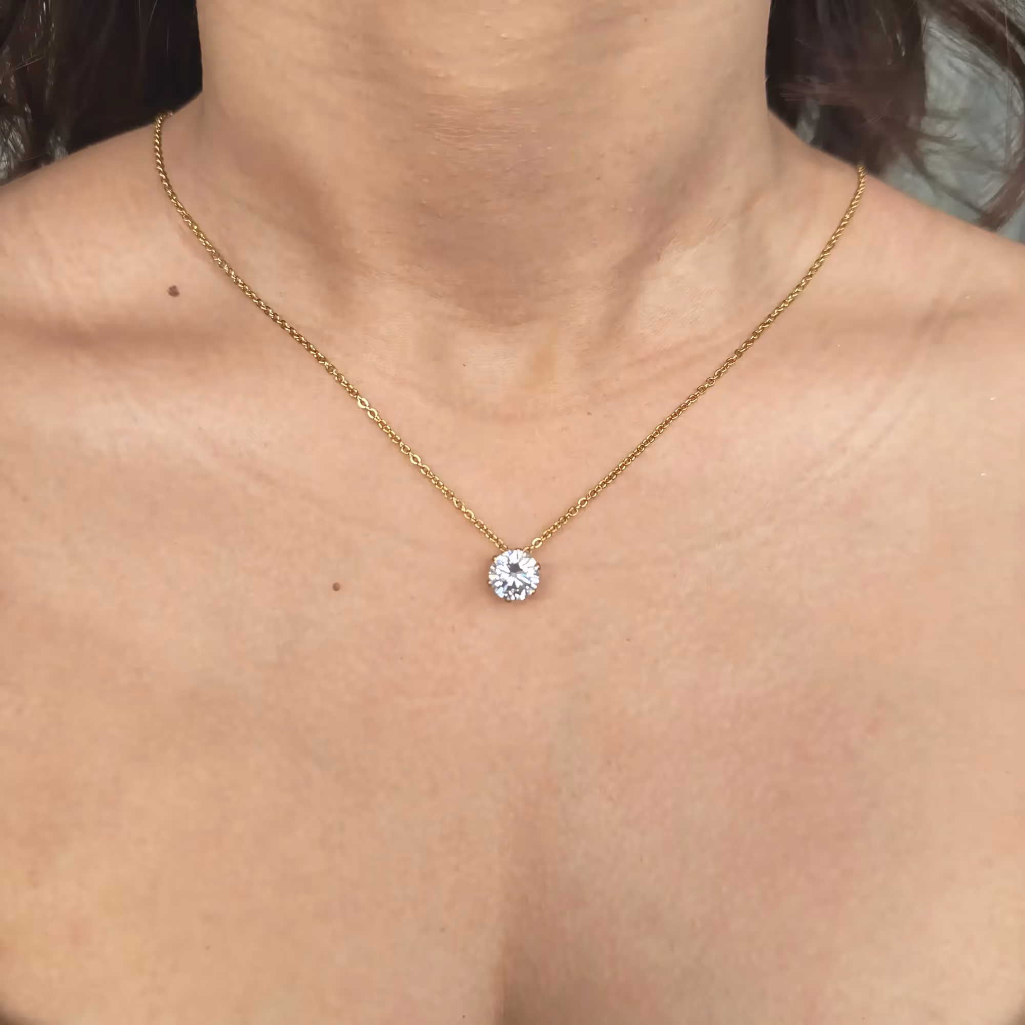 Solitaire Necklace image 3