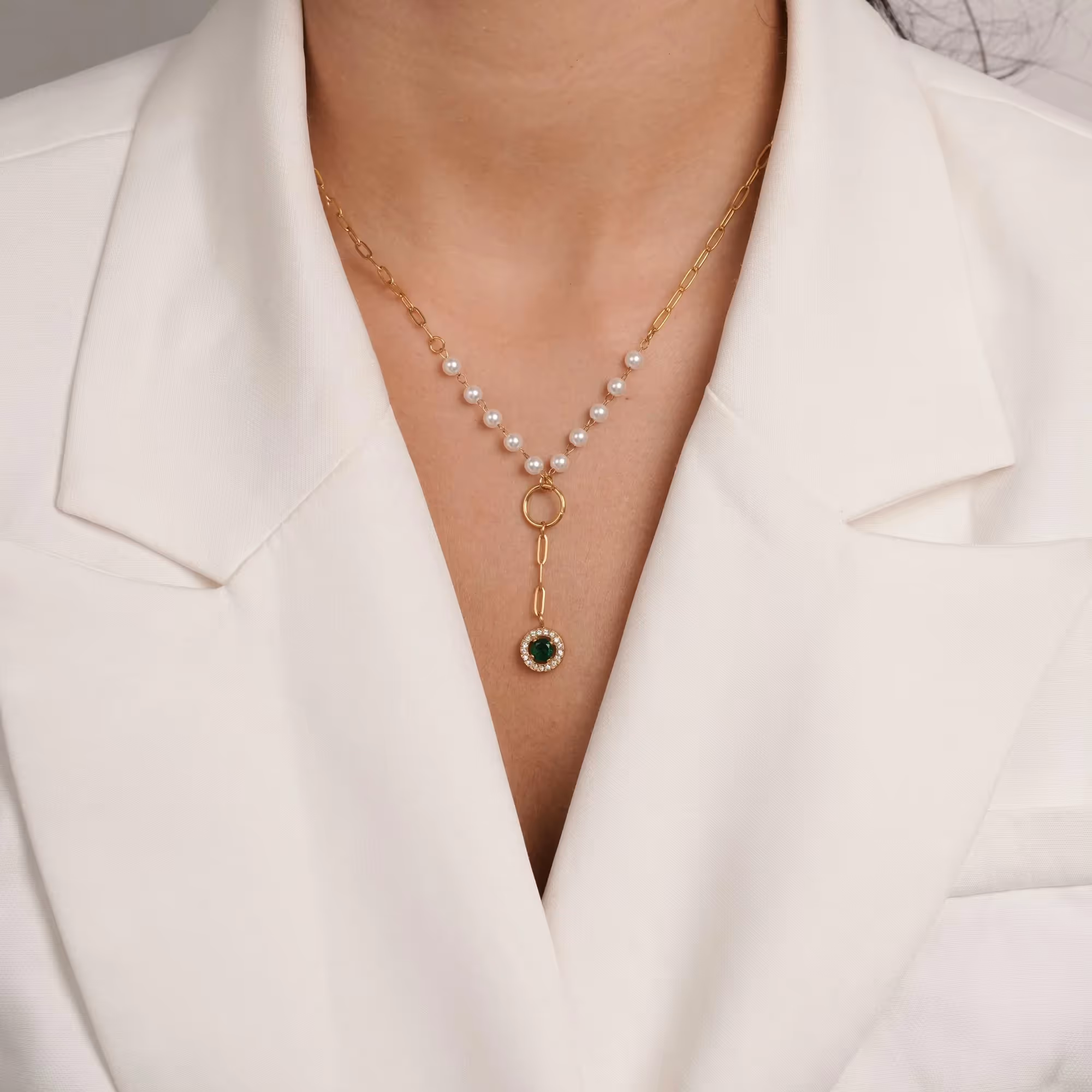 Verde Loco Necklace image 2