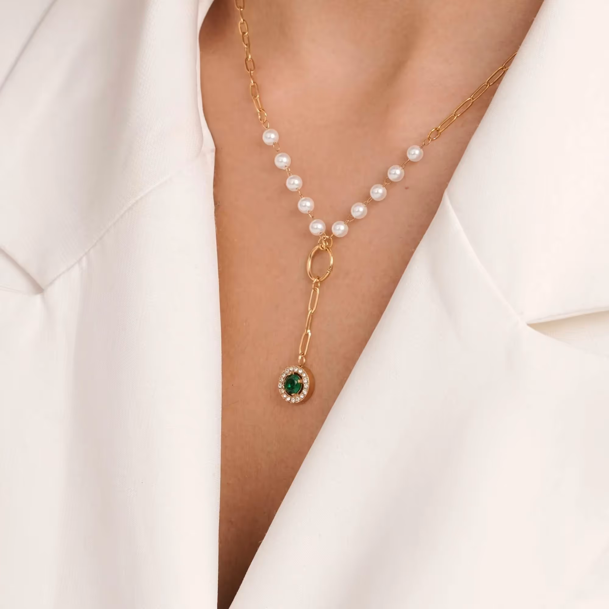 Verde Loco Necklace image 3
