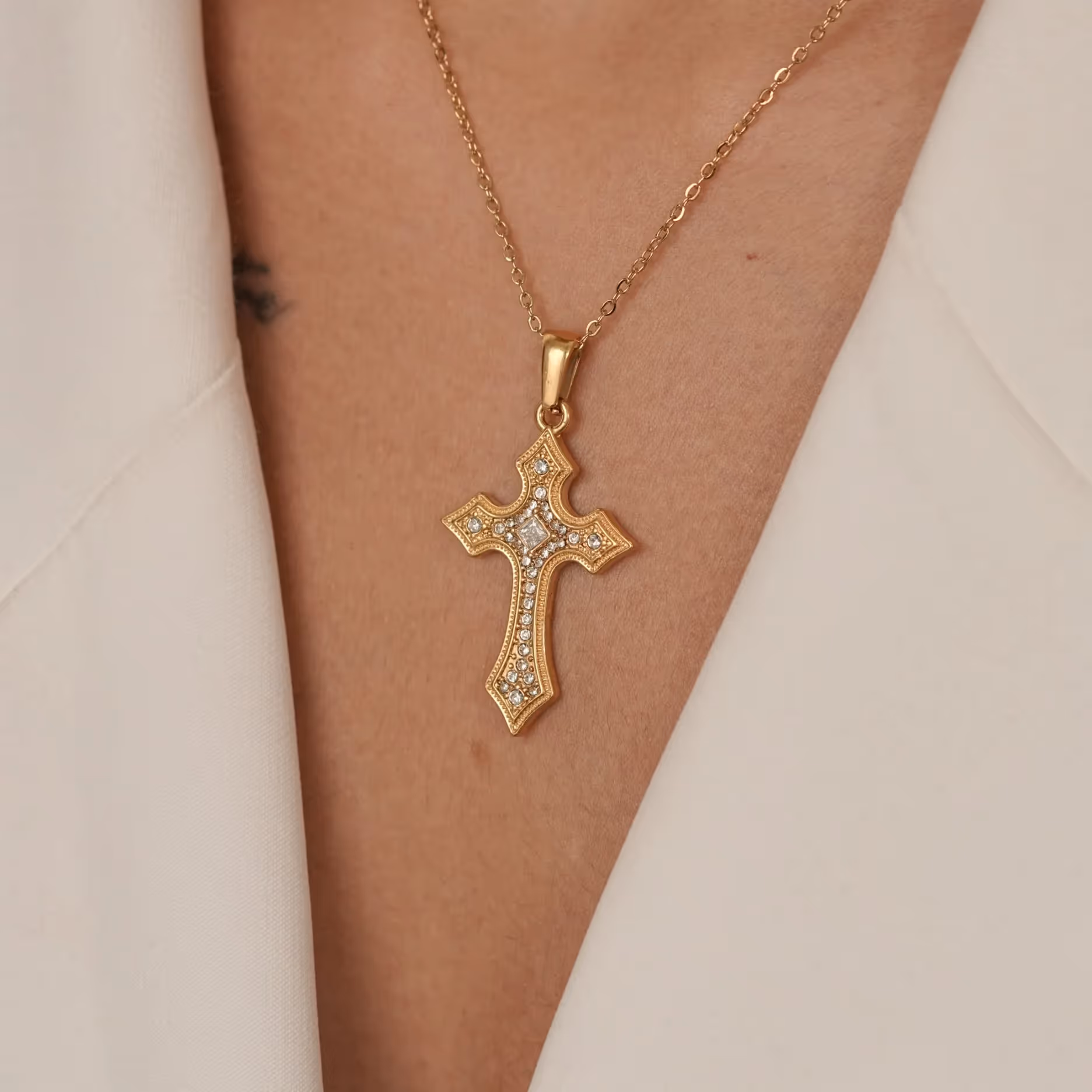 Vintage Cross Necklace image 3