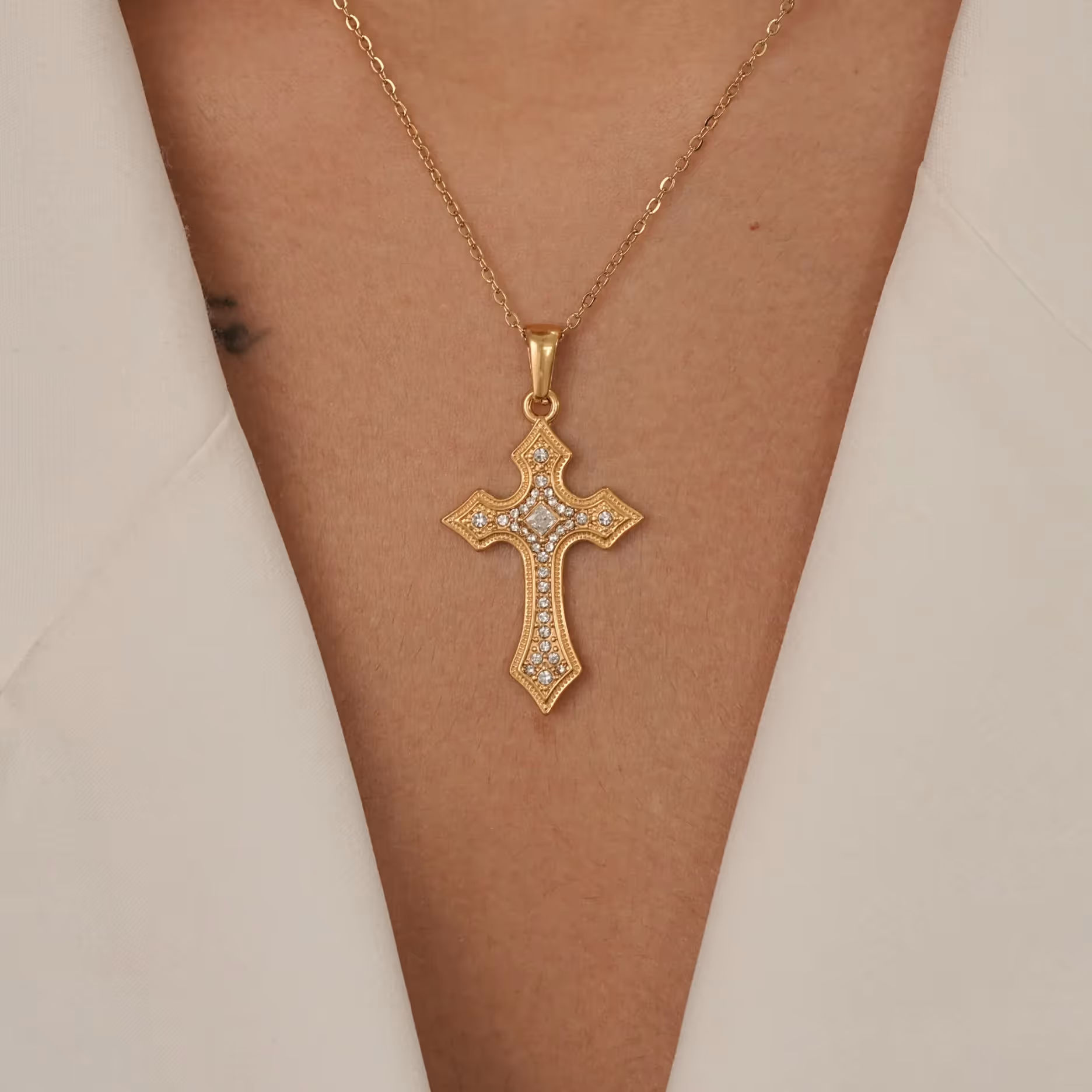 Vintage Cross Necklace image 4