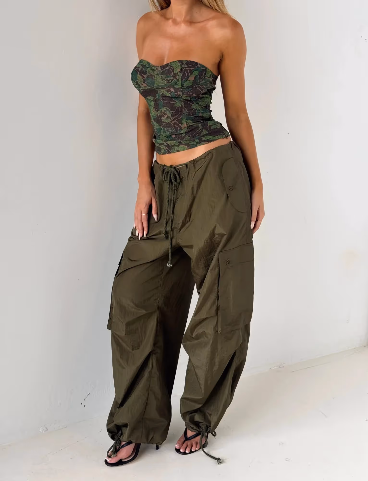 Audrey Trackpant image 3