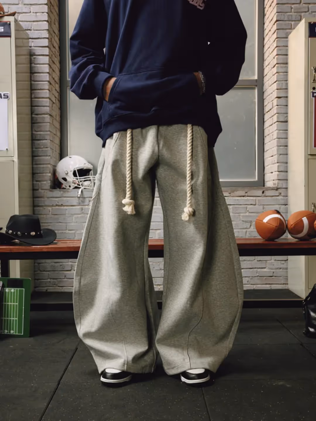 Baggy Barrel Sweatpants  image 3