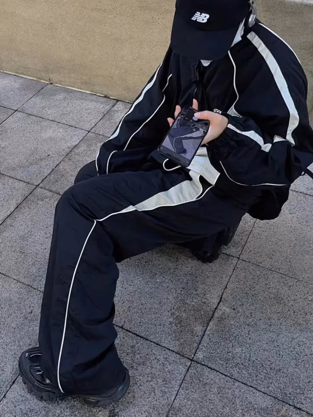 Black Contrast Piping Detail Trackpants image 2