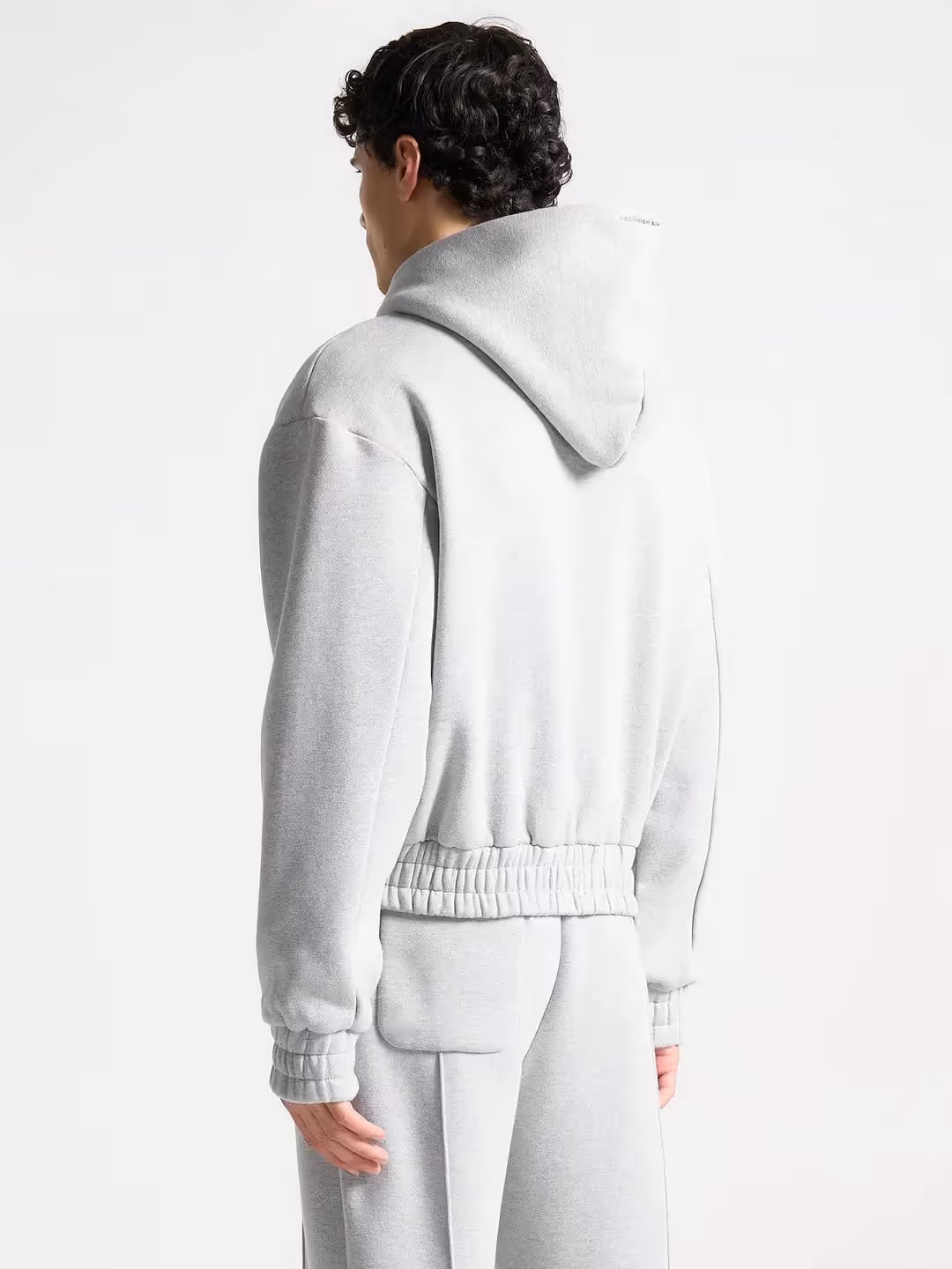 Cassonava Tracksuit image 3
