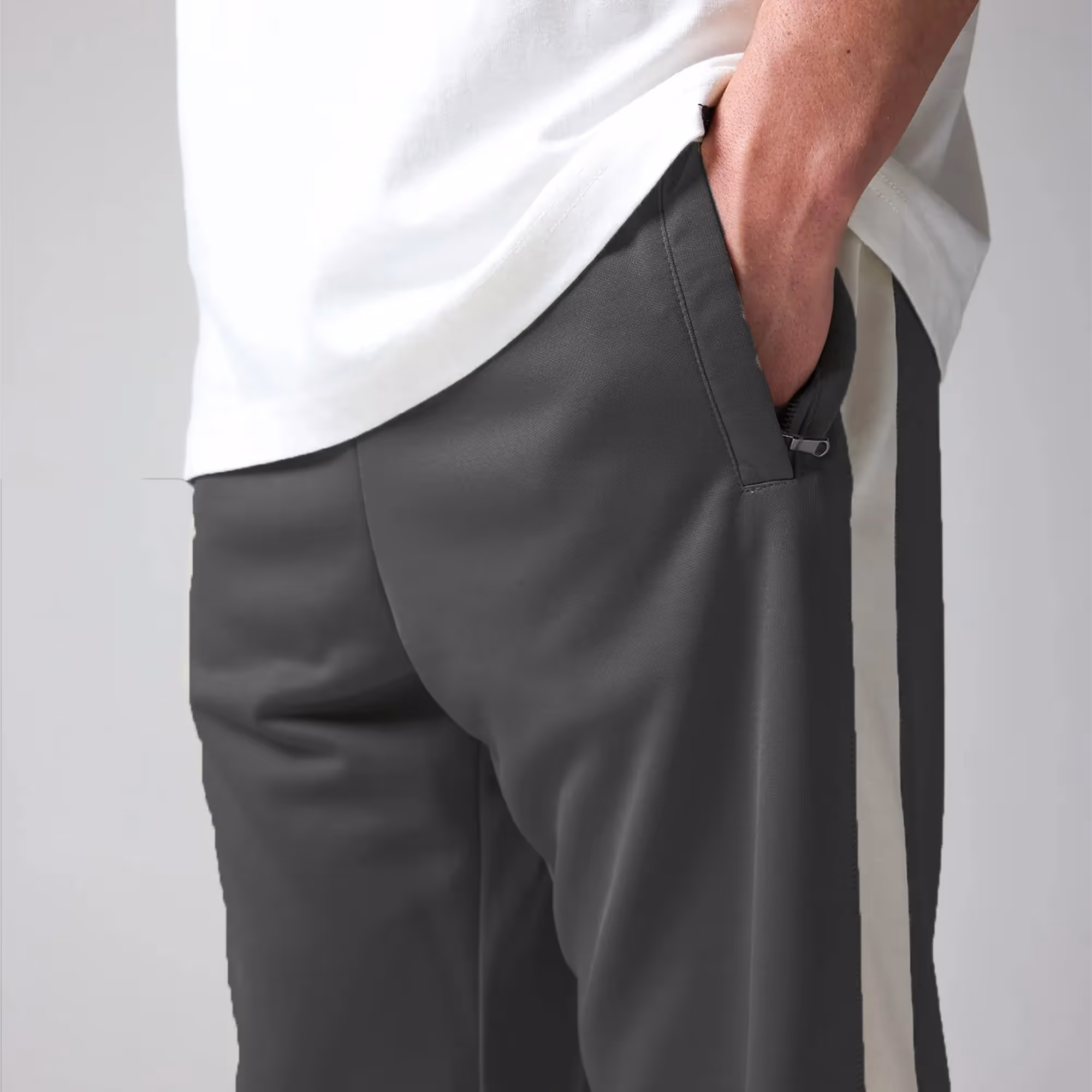 Chateau Sports Jogger  image 2