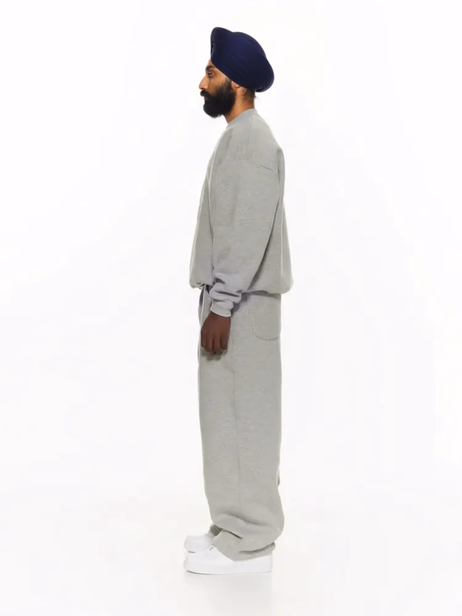 Cozy Sweatshirt and Sweat image 13