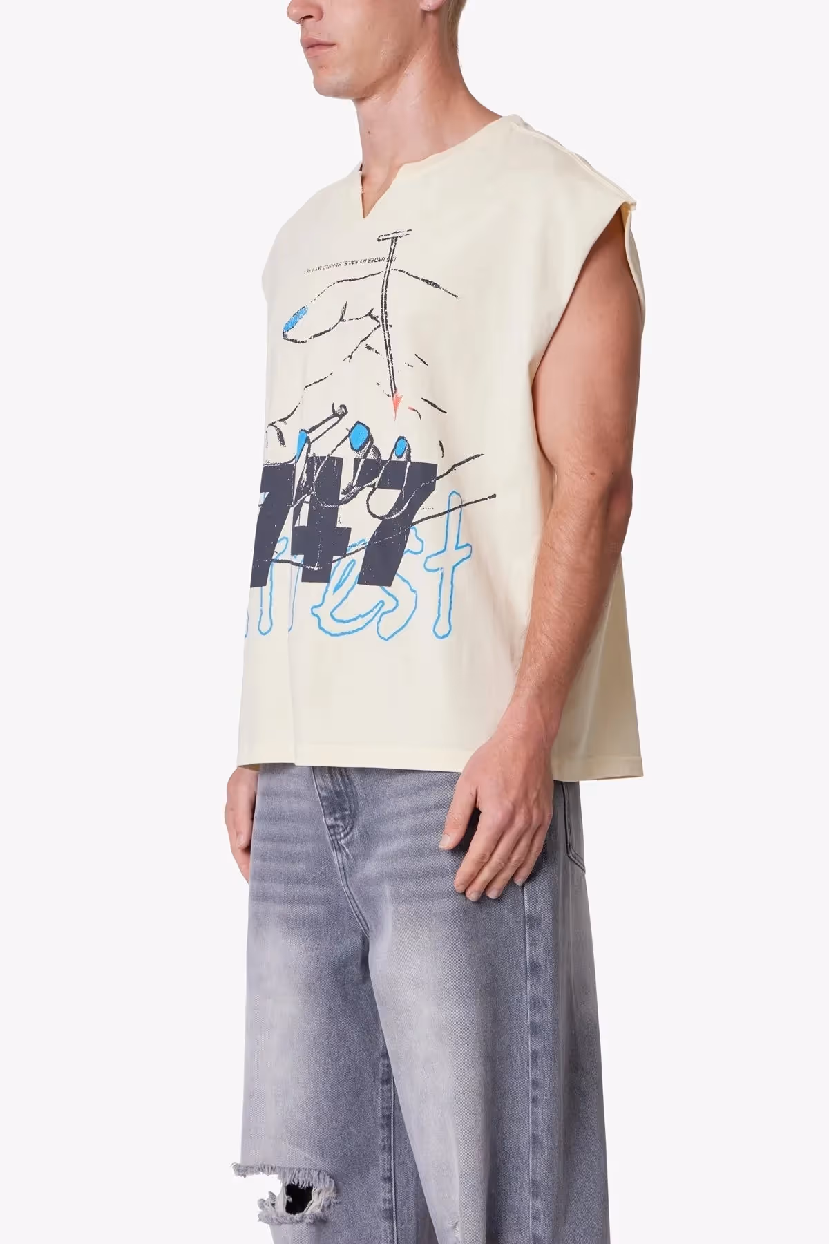 Cutt Off Tank Top image 3