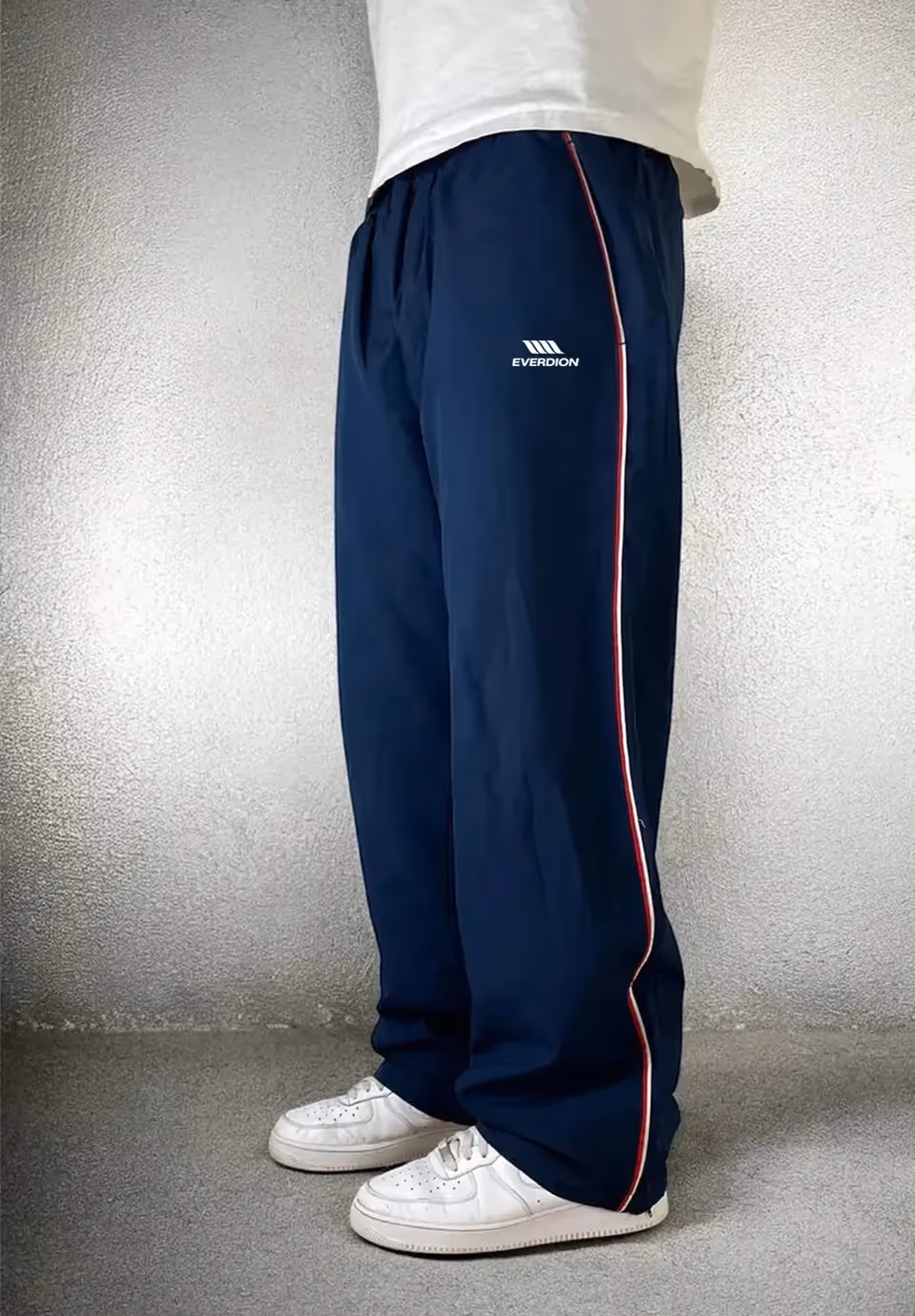 E4 Vintage Trackpants  image 1