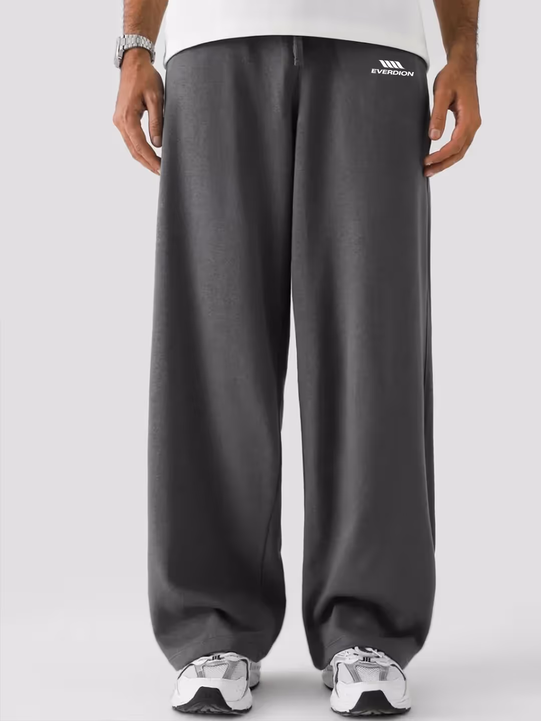 Eaze On Sweats image 14
