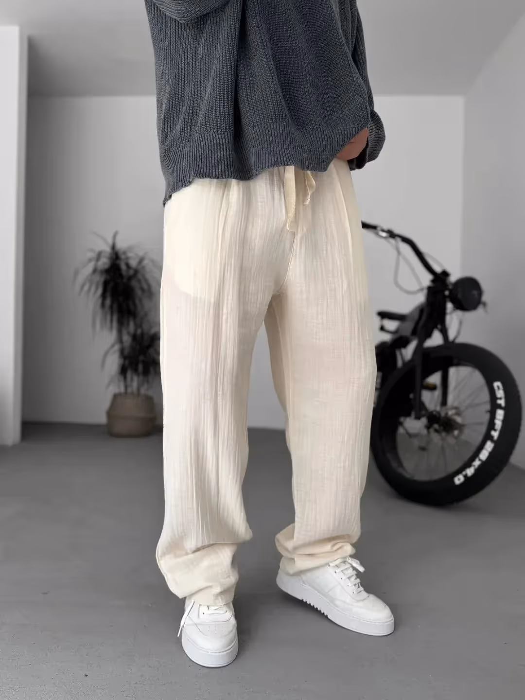 Elvis Gauze Pants  image 11