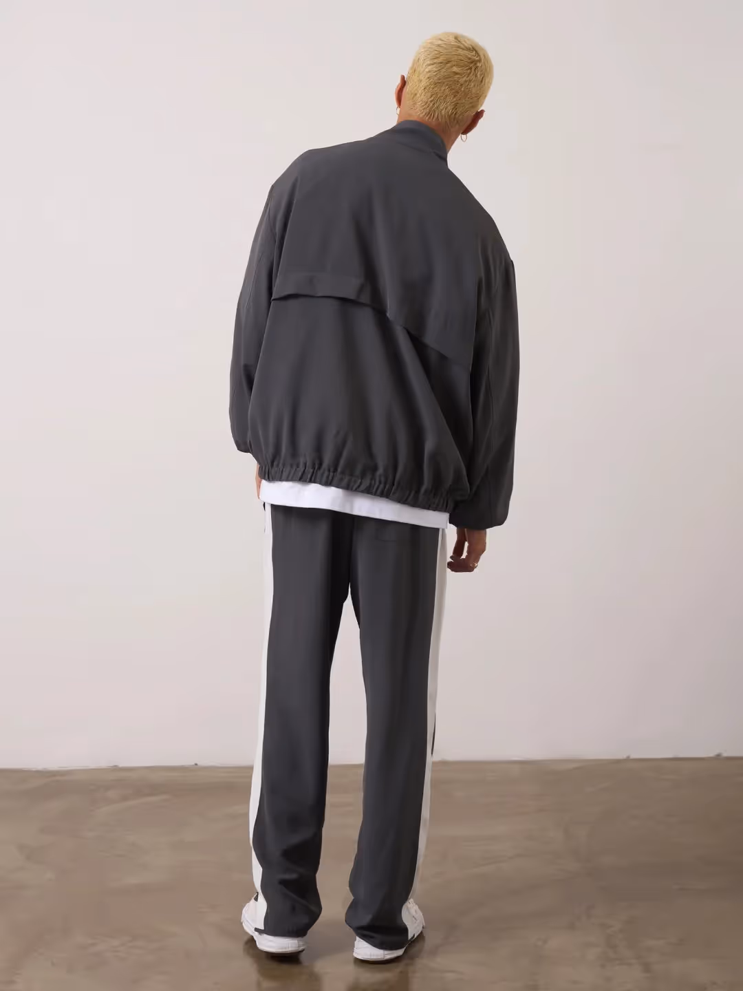Genesis Tracksuit image 6