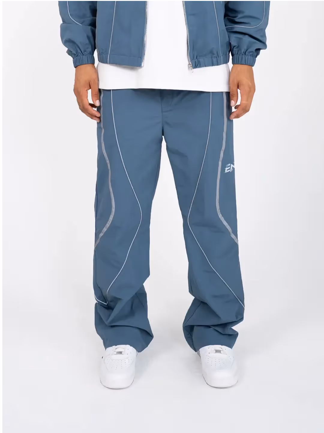Iconic Nylon Trackjacket and Trackpant  image 18