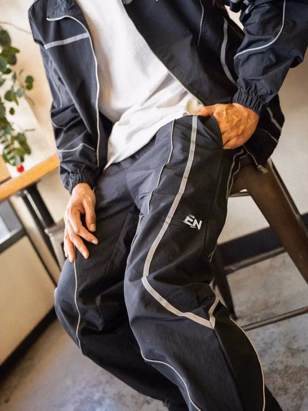 Iconic Nylon Trackjacket and Trackpant  image 9