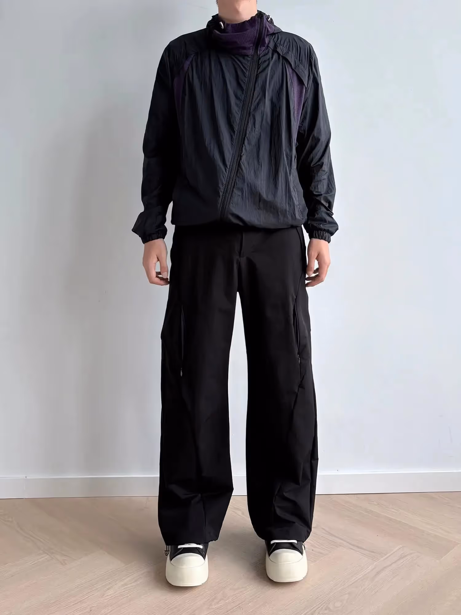 Kevil Nylon Pant image 6