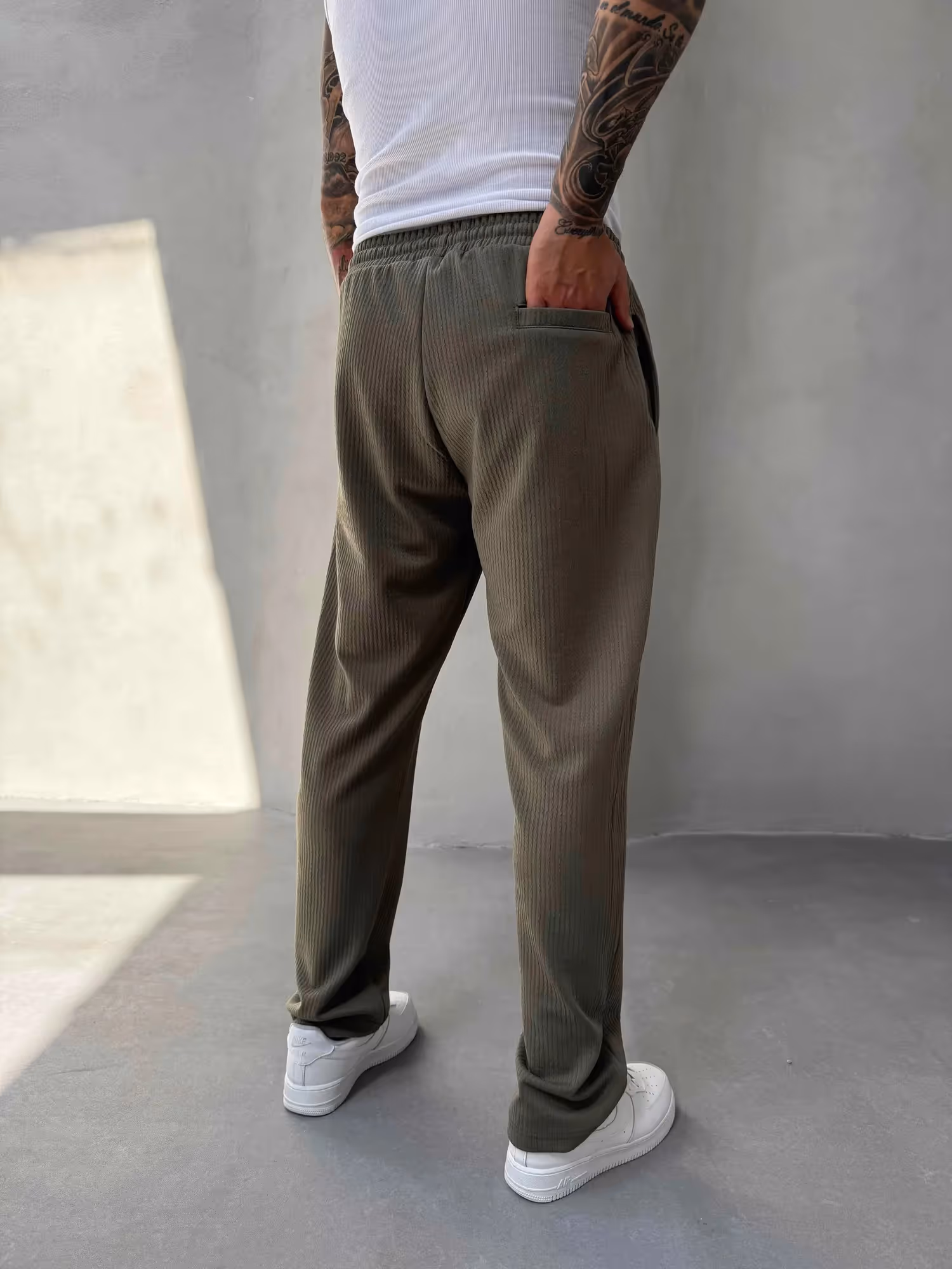Ribbed Joggers image 3
