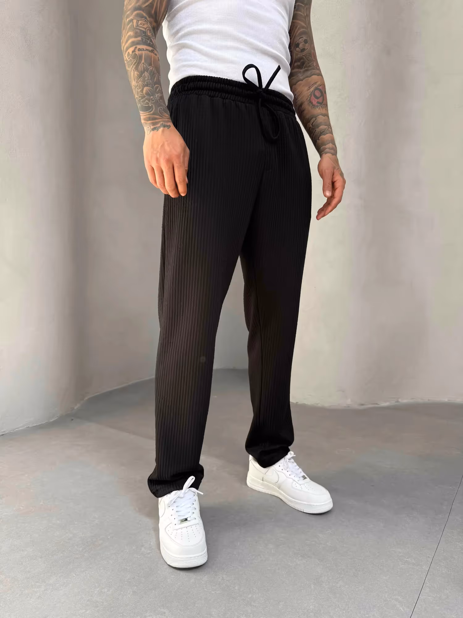 Ribbed Joggers image 6