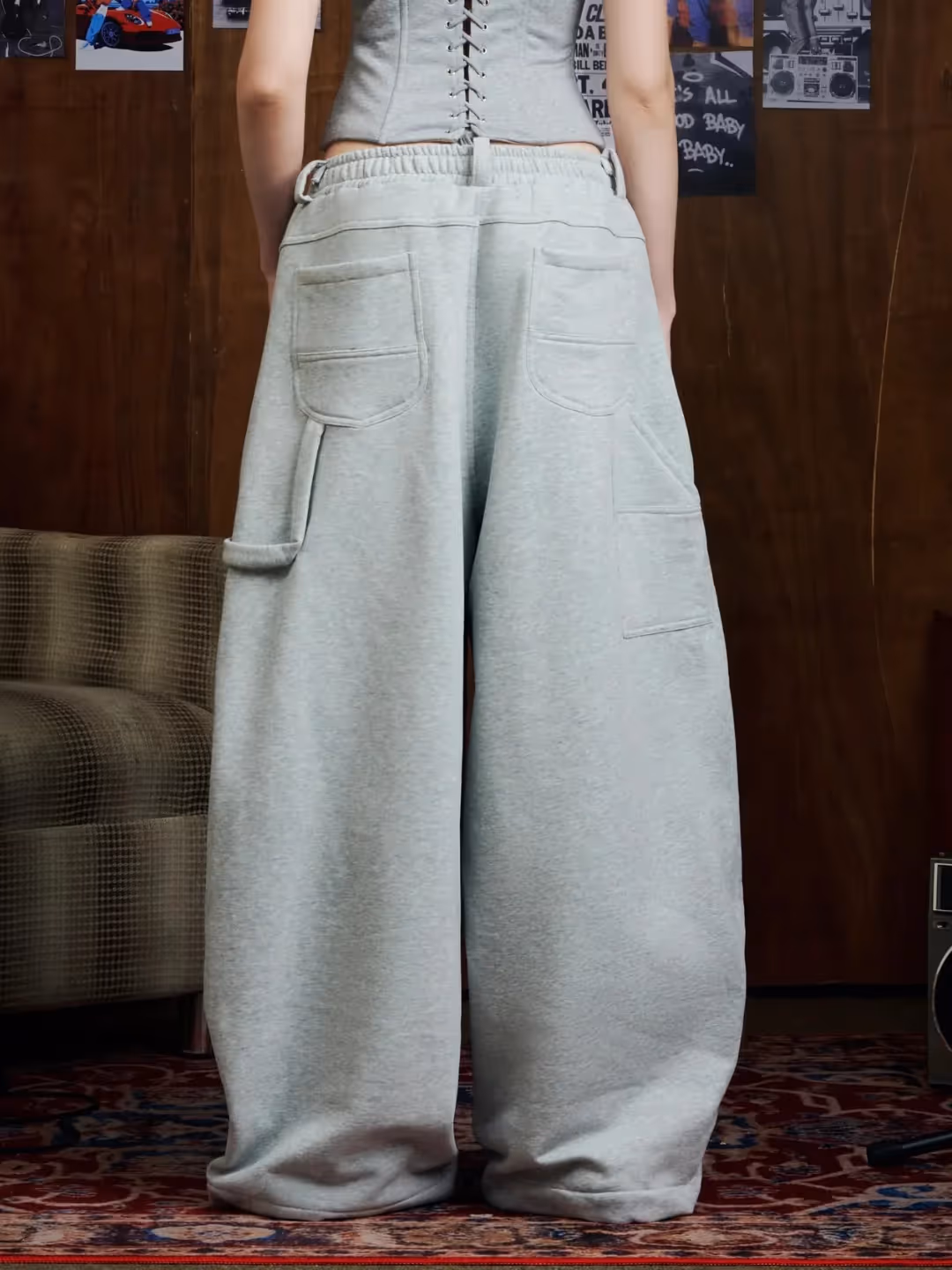 Script Carpenter Sweatpant image 2
