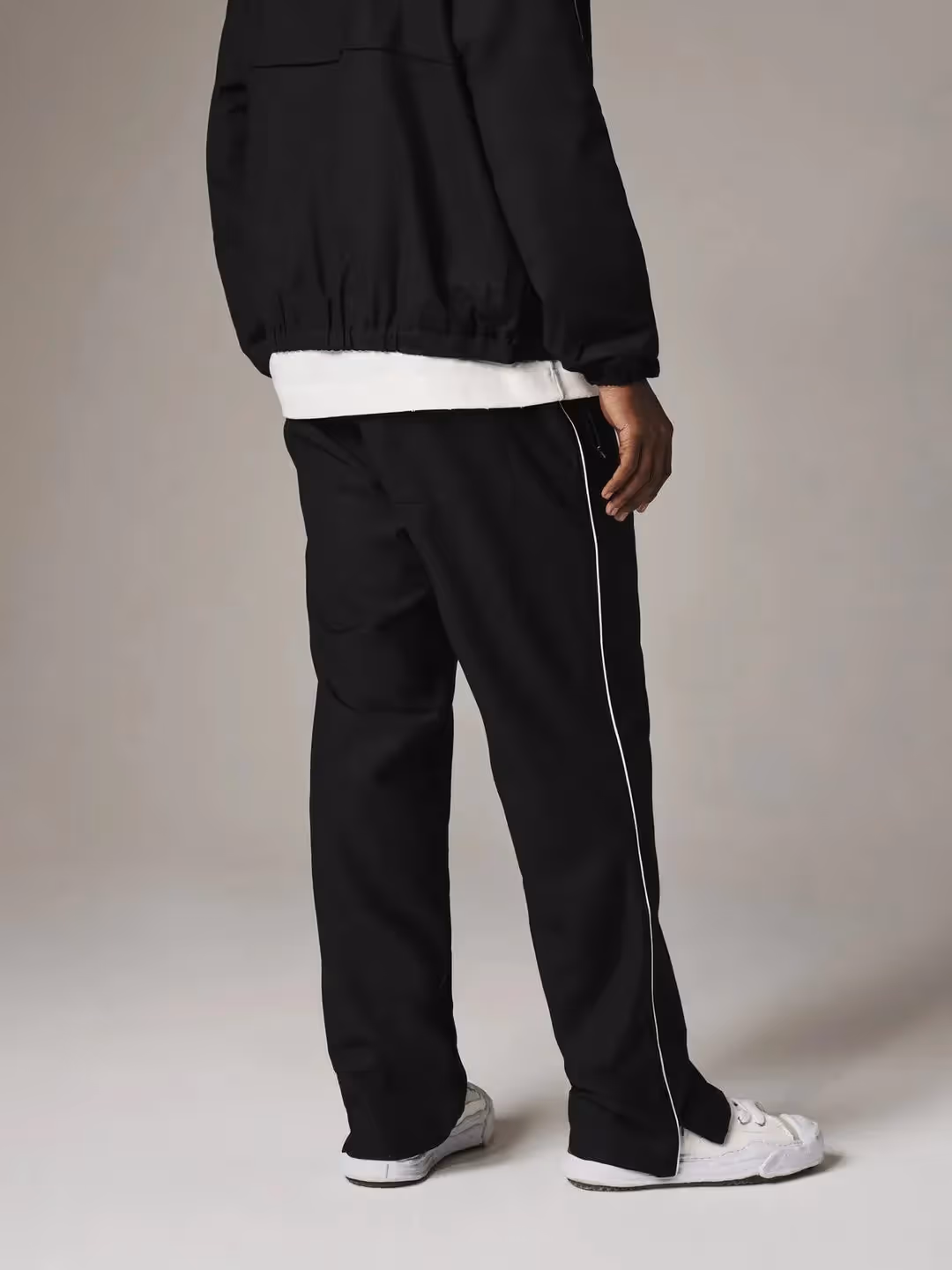 Studio Tracksuit image 9