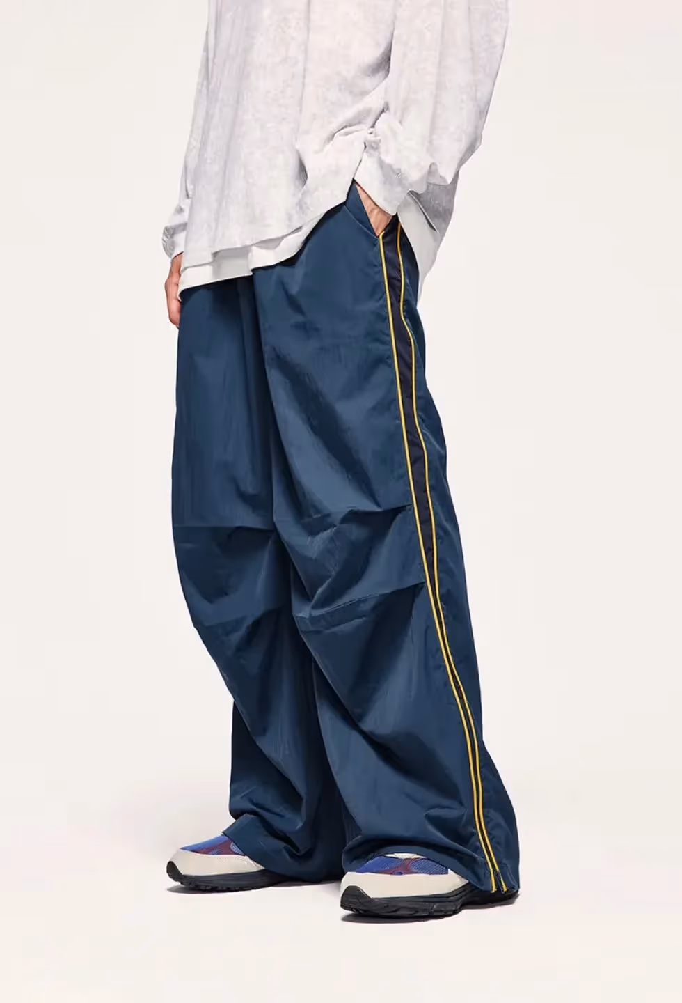 Vintage Sporty Pants  image 3