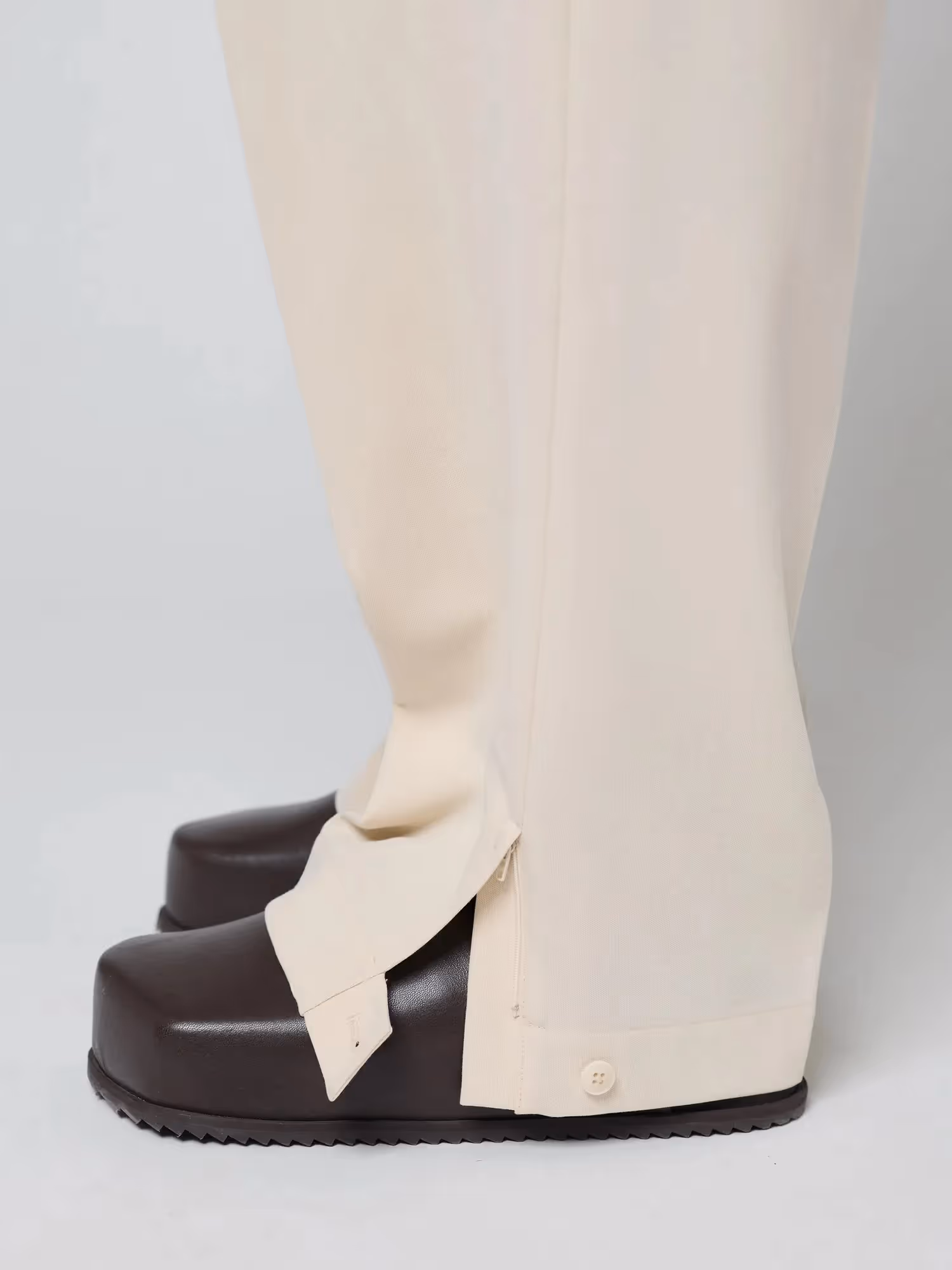 Vinyl Classic Pants  image 13