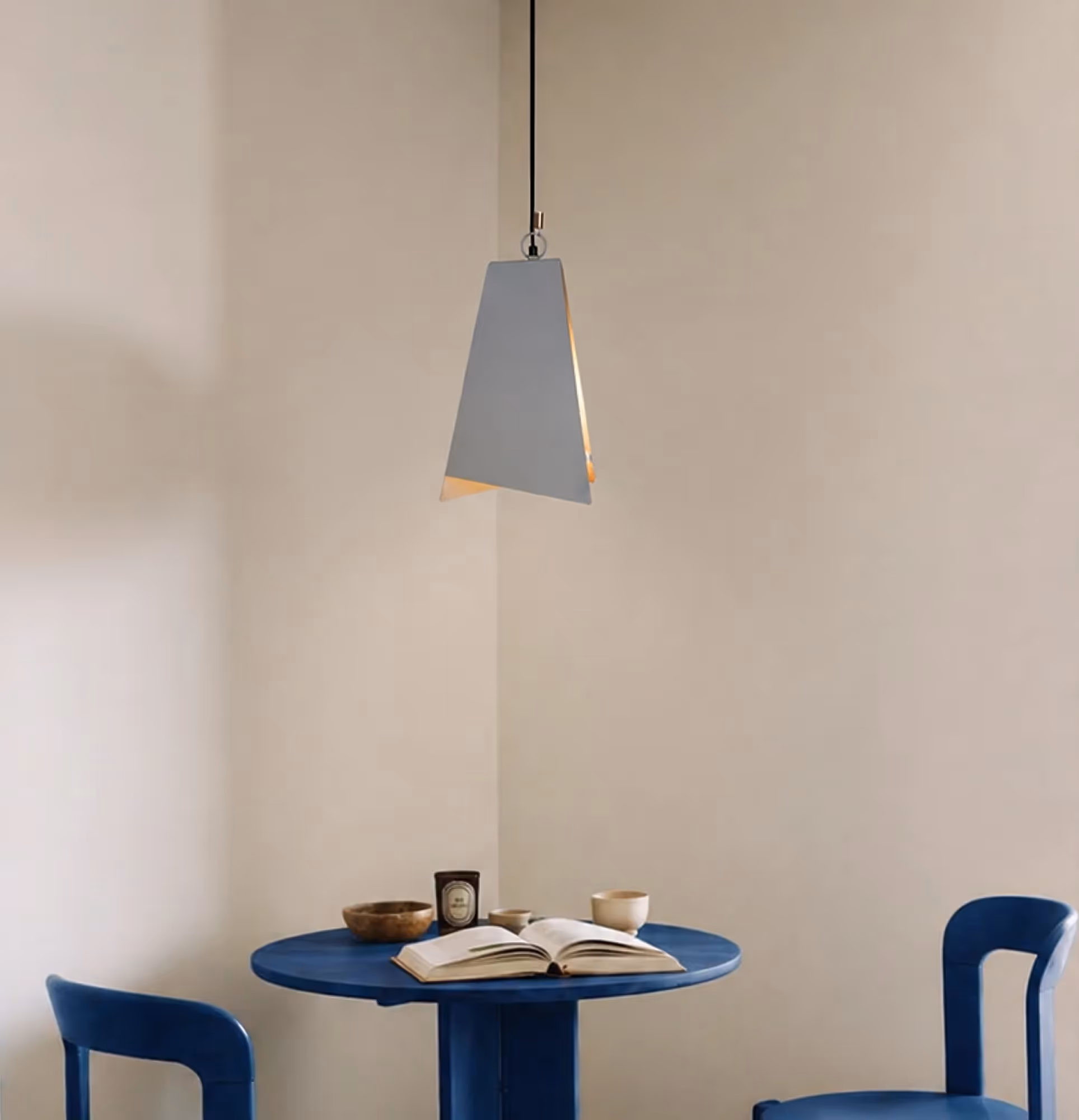Fold Delta Pendant Lamp image 6