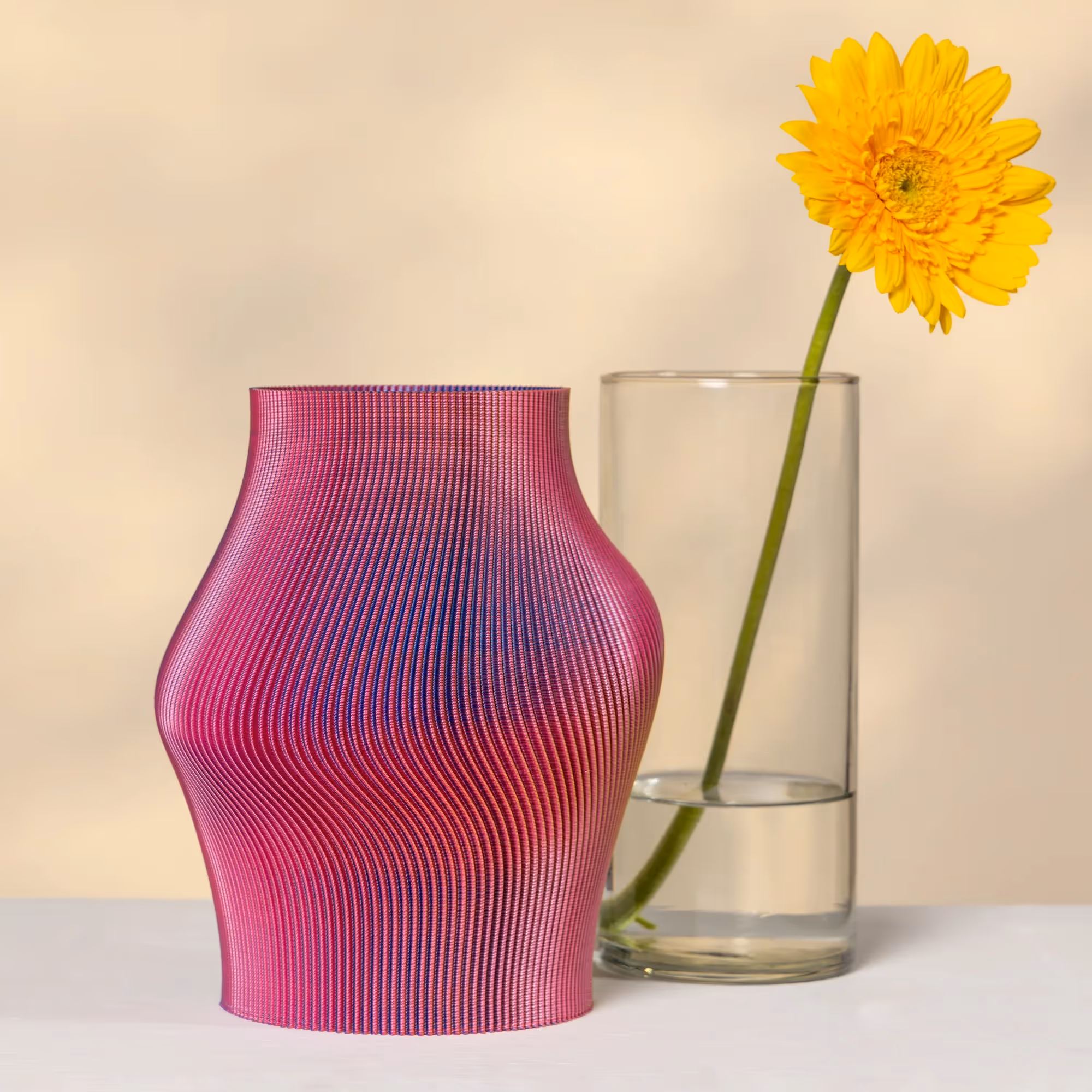 Muse Vase RY image 1