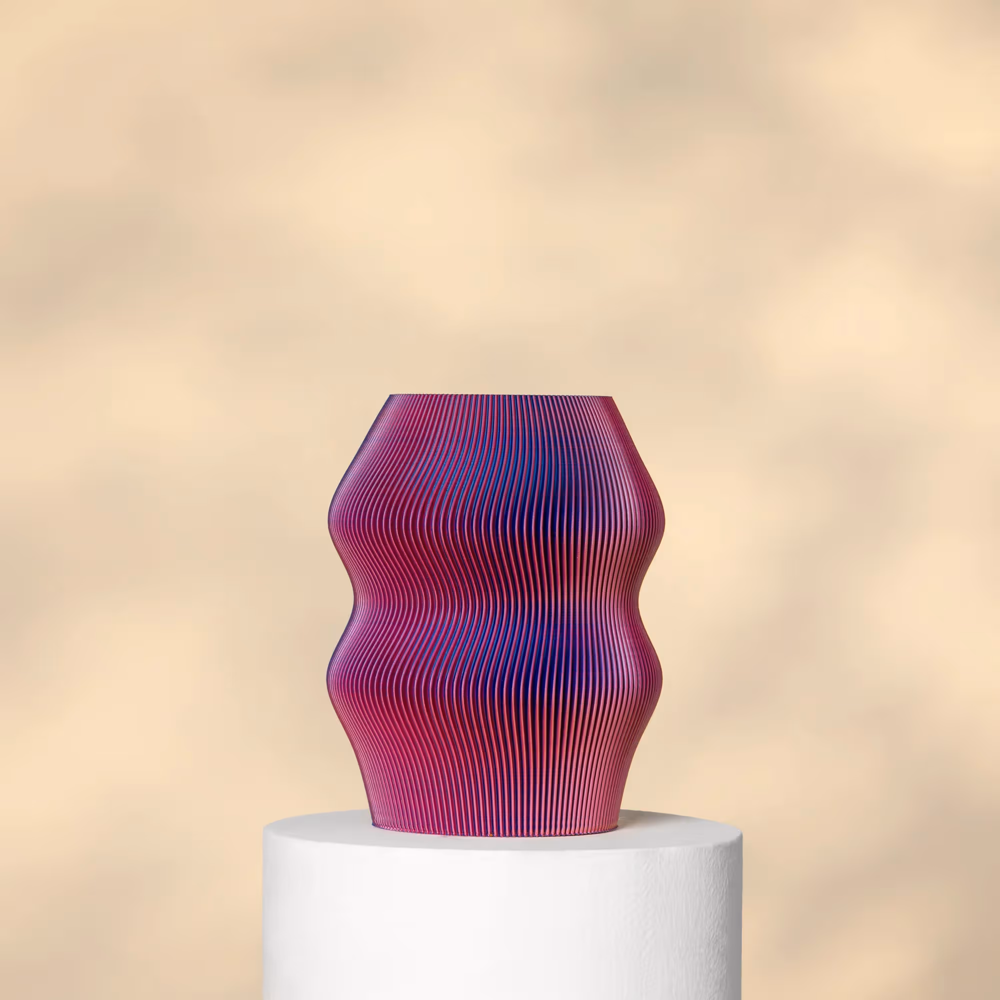 Phantom Vase RYB image 8