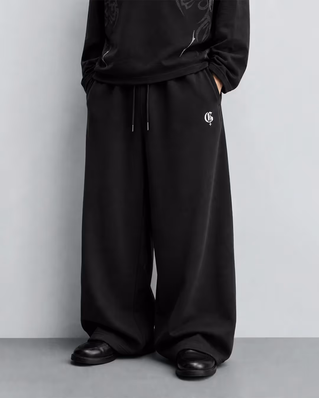 Basic Black Baggy Pants image 7