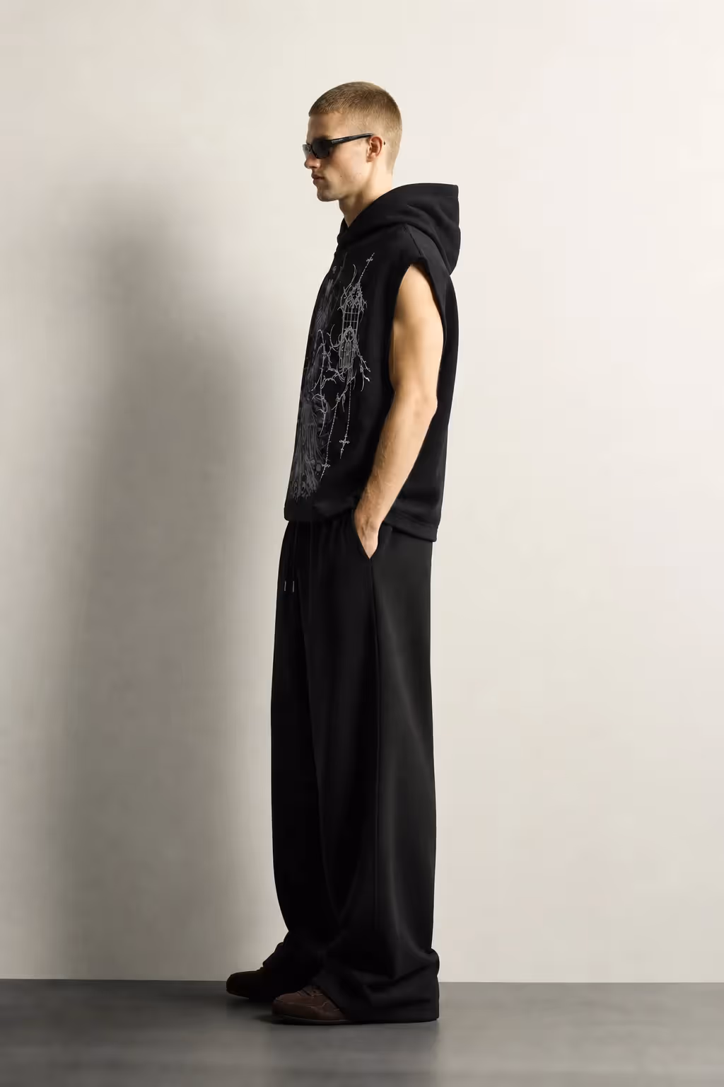 Widow Black Sleeveless Hoodie image 9
