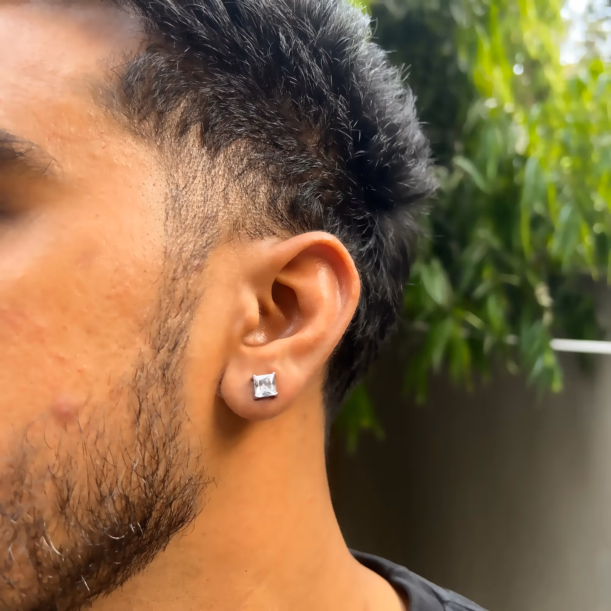 Square Stud Magnetic Unpierced  image 2