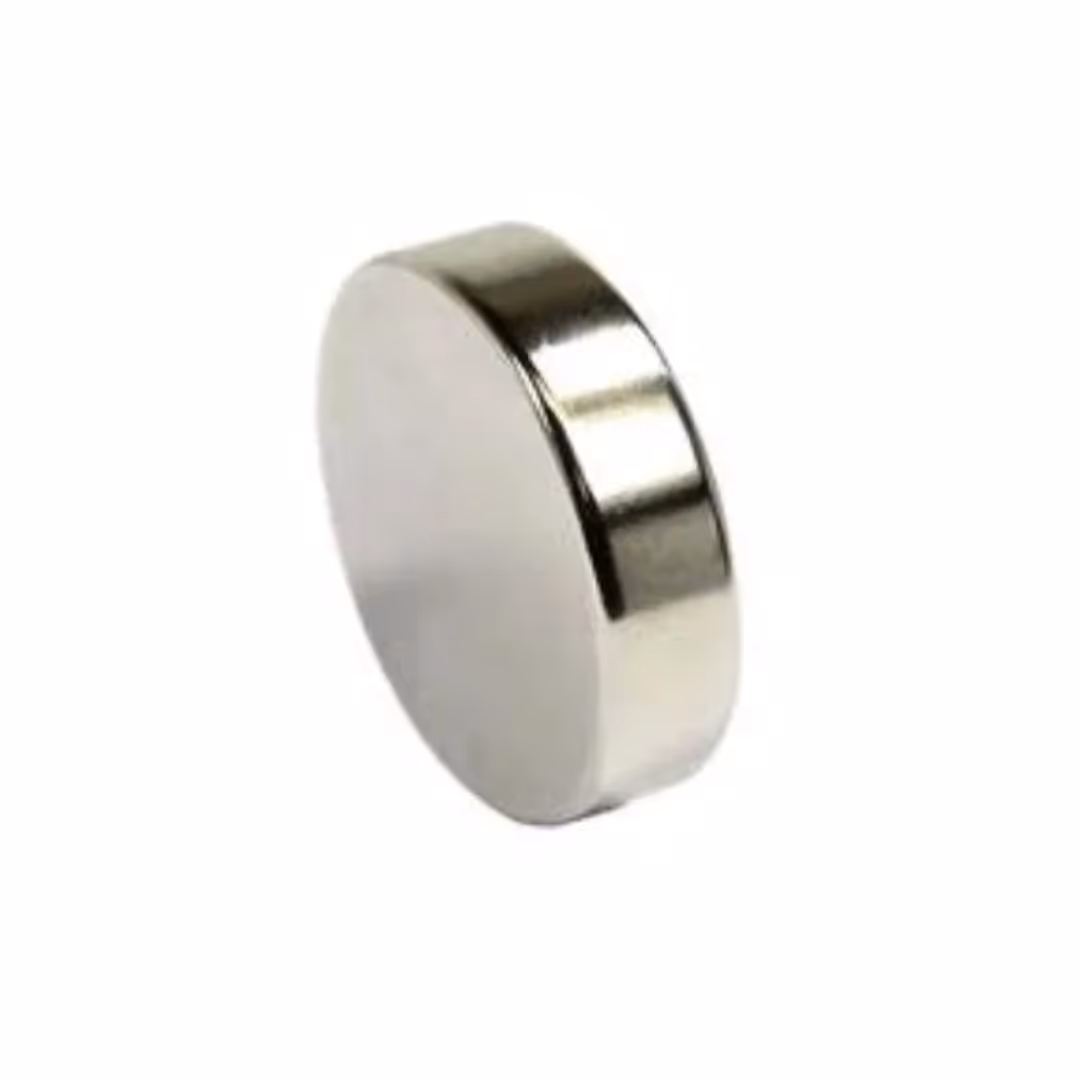 Strong Magnet image 1