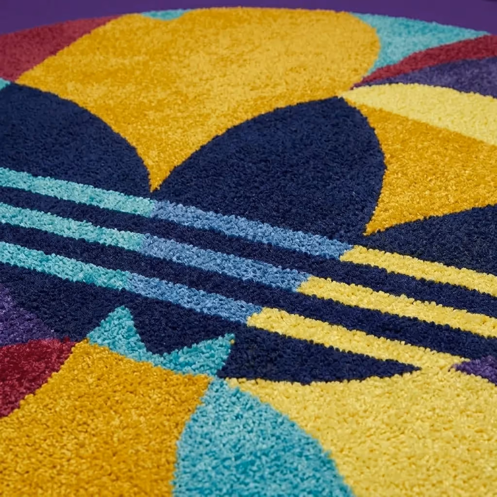Abstract Trefoil Rug  image 3