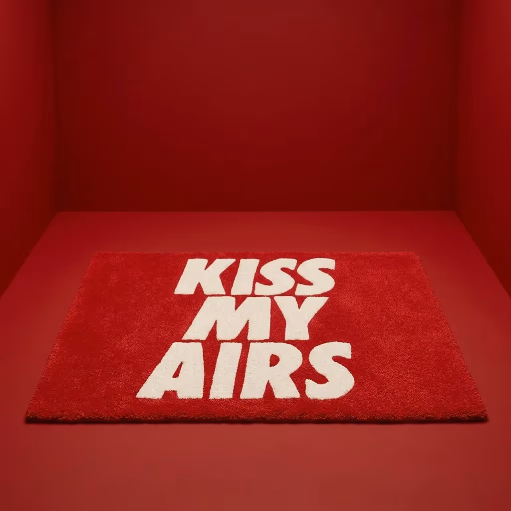 Kiss My Airs Rug image 4