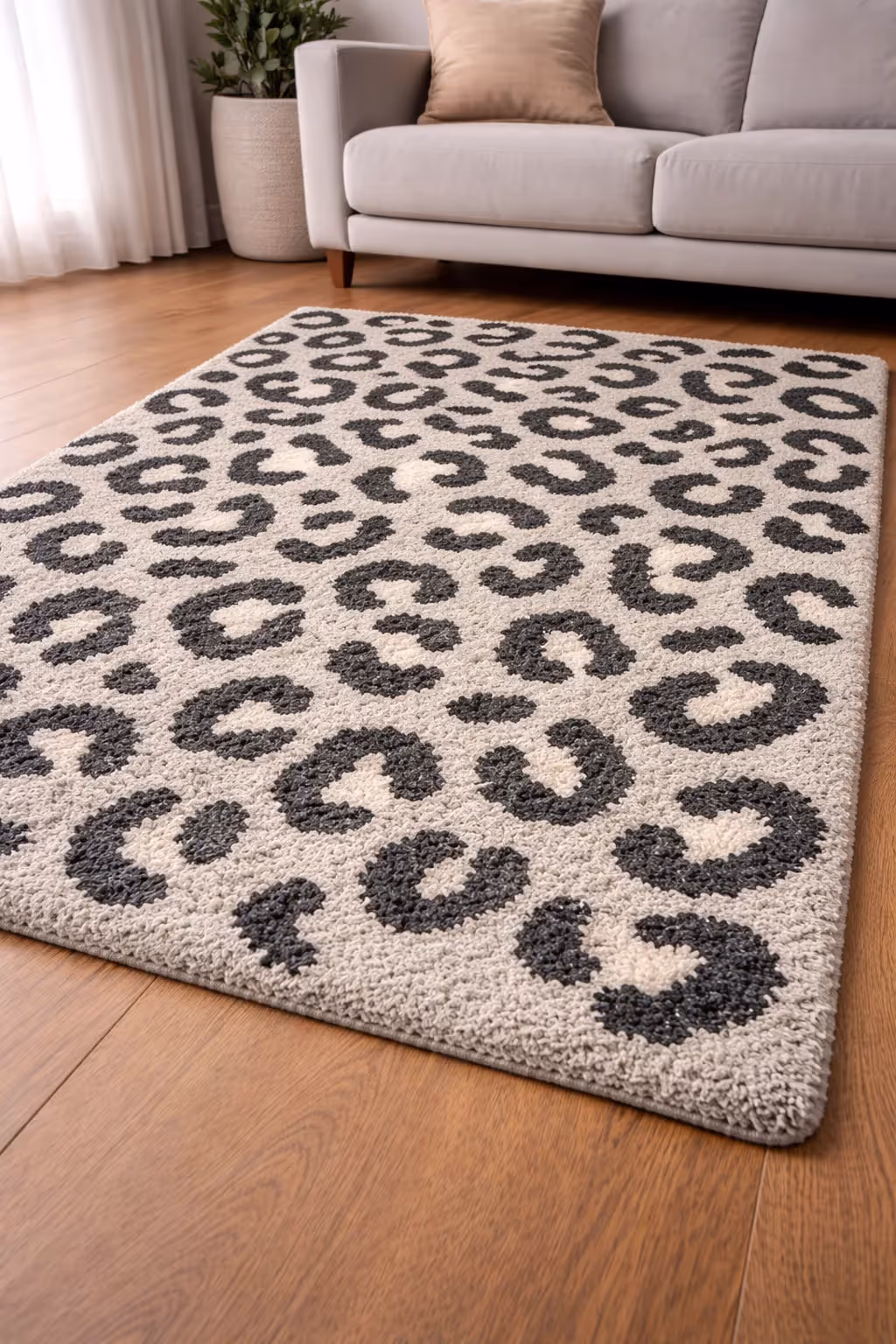 Leopard Print Shag Asaro Rug  image 3
