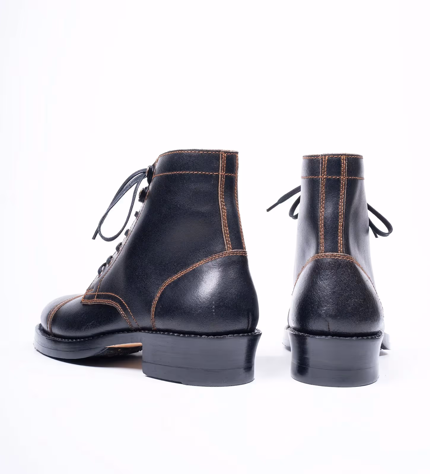 Blackwood Hand Welted Horween Waxed Flesh Captoe Boot image 5