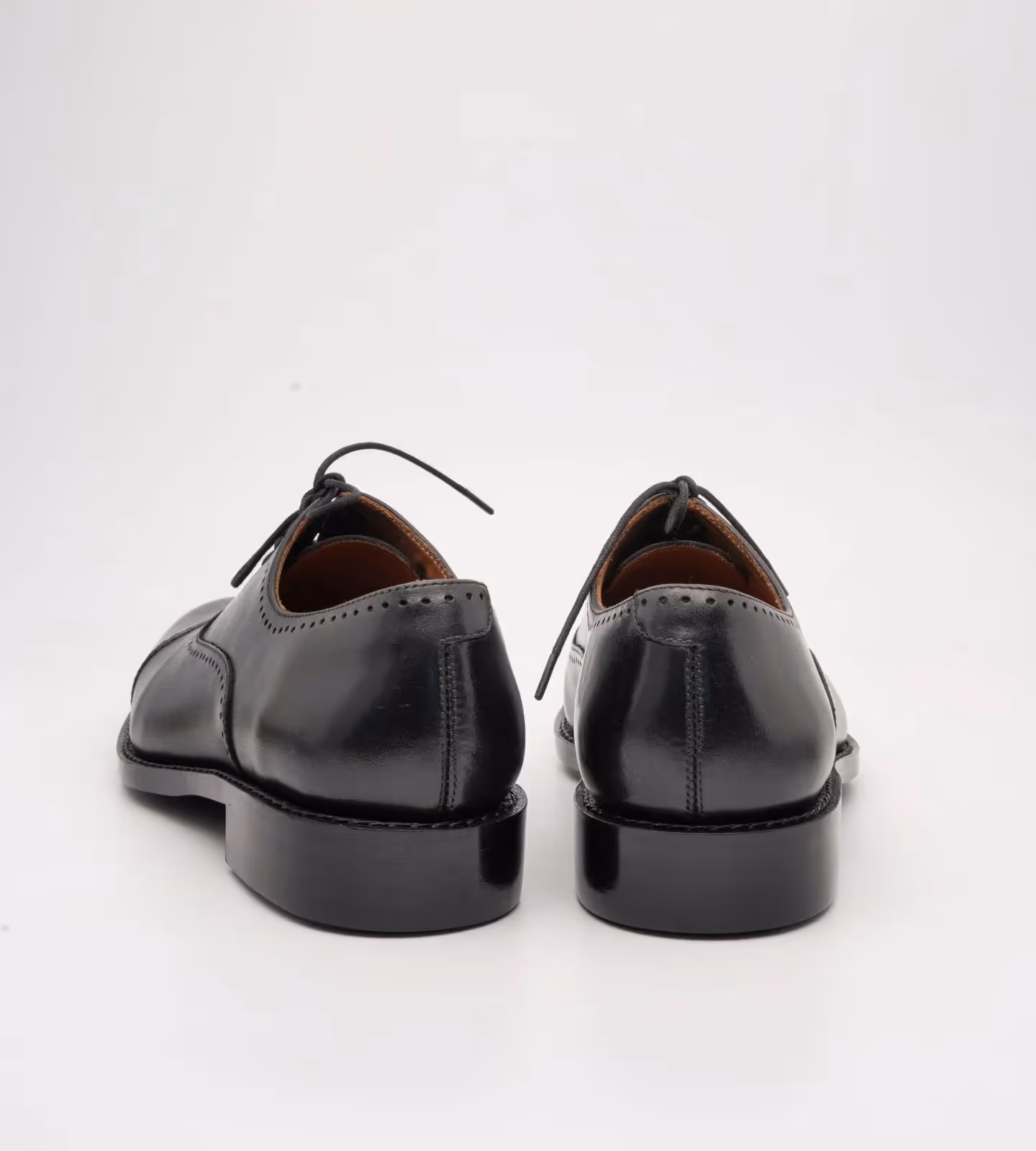 Hand Welted Black Punch Captoe Oxford image 4