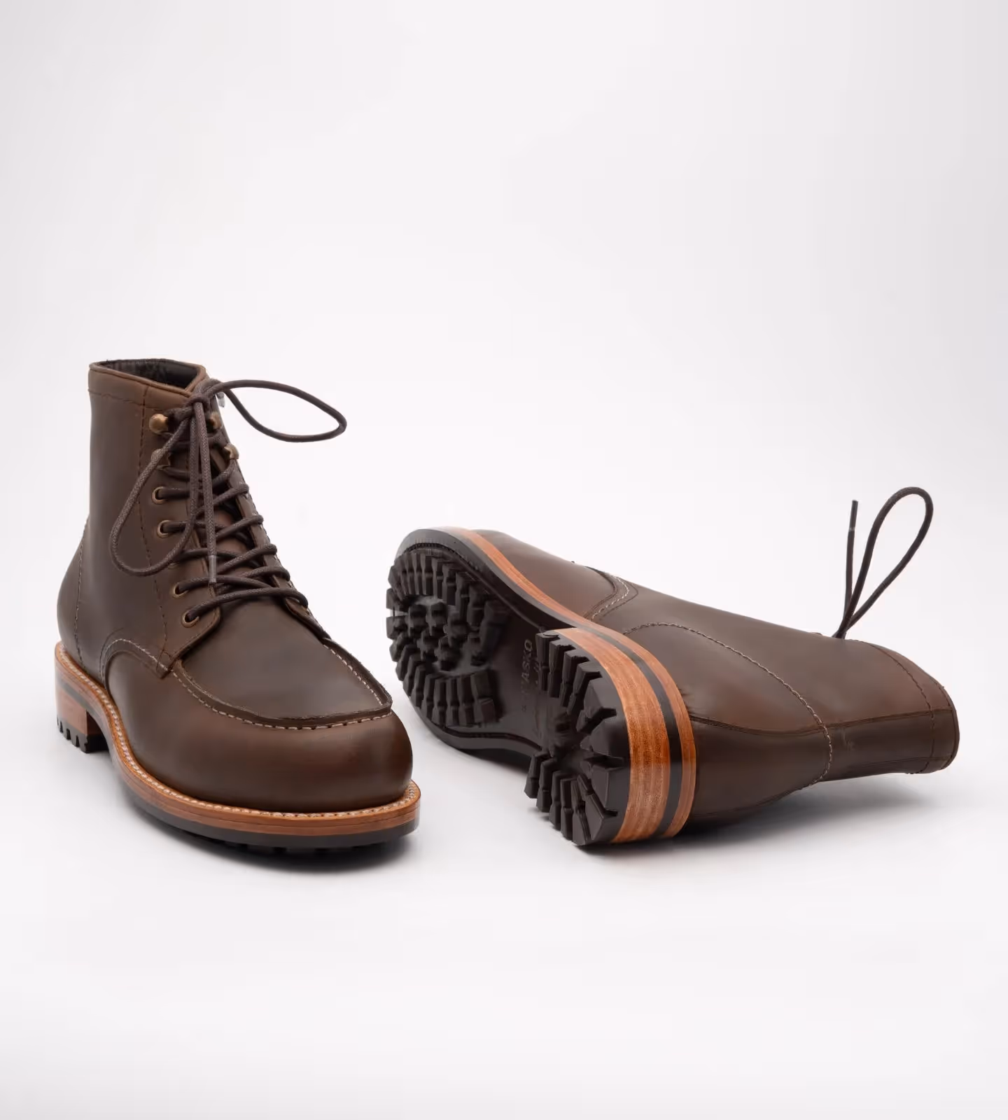 Hand Welted Brown Oiled Leather Moctoe Boot image 6