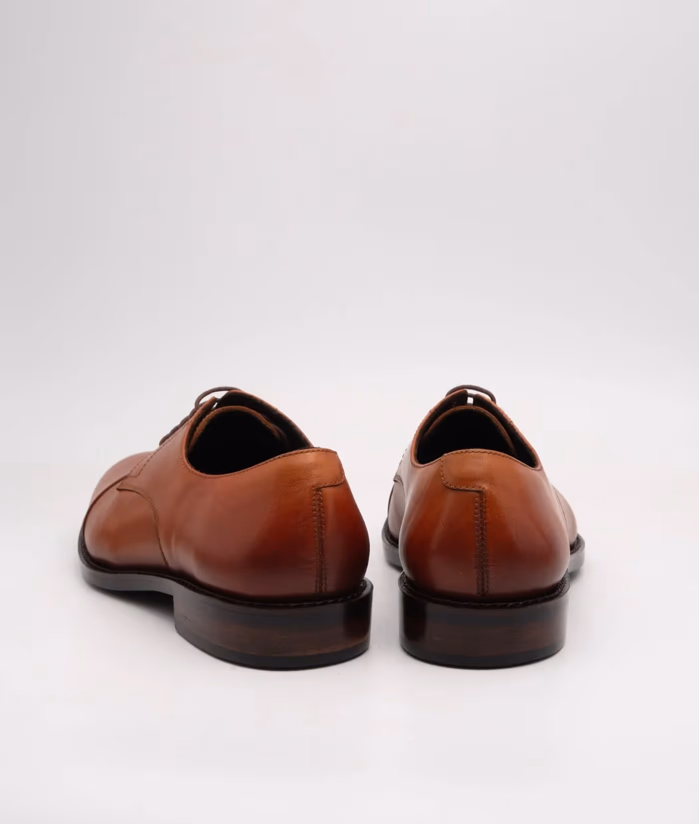 Hand Welted Classic Tan Captoe Derby image 3
