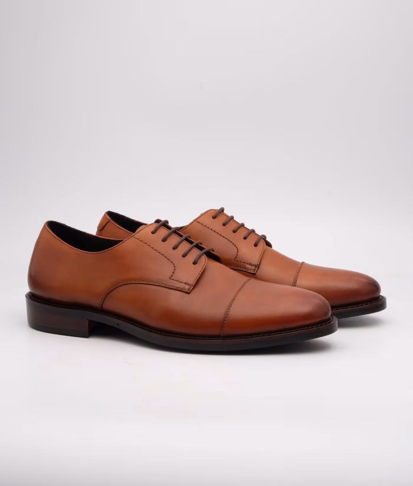 Hand Welted Classic Tan Captoe Derby image 5