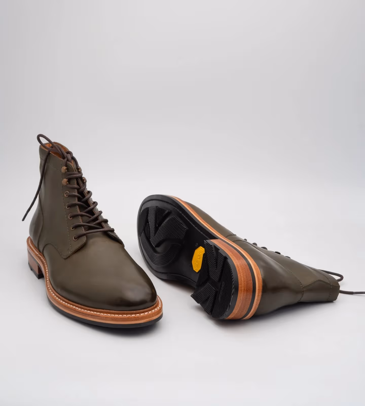 Hand-Welted Full Grain Olive Plain Toe Boot image 3