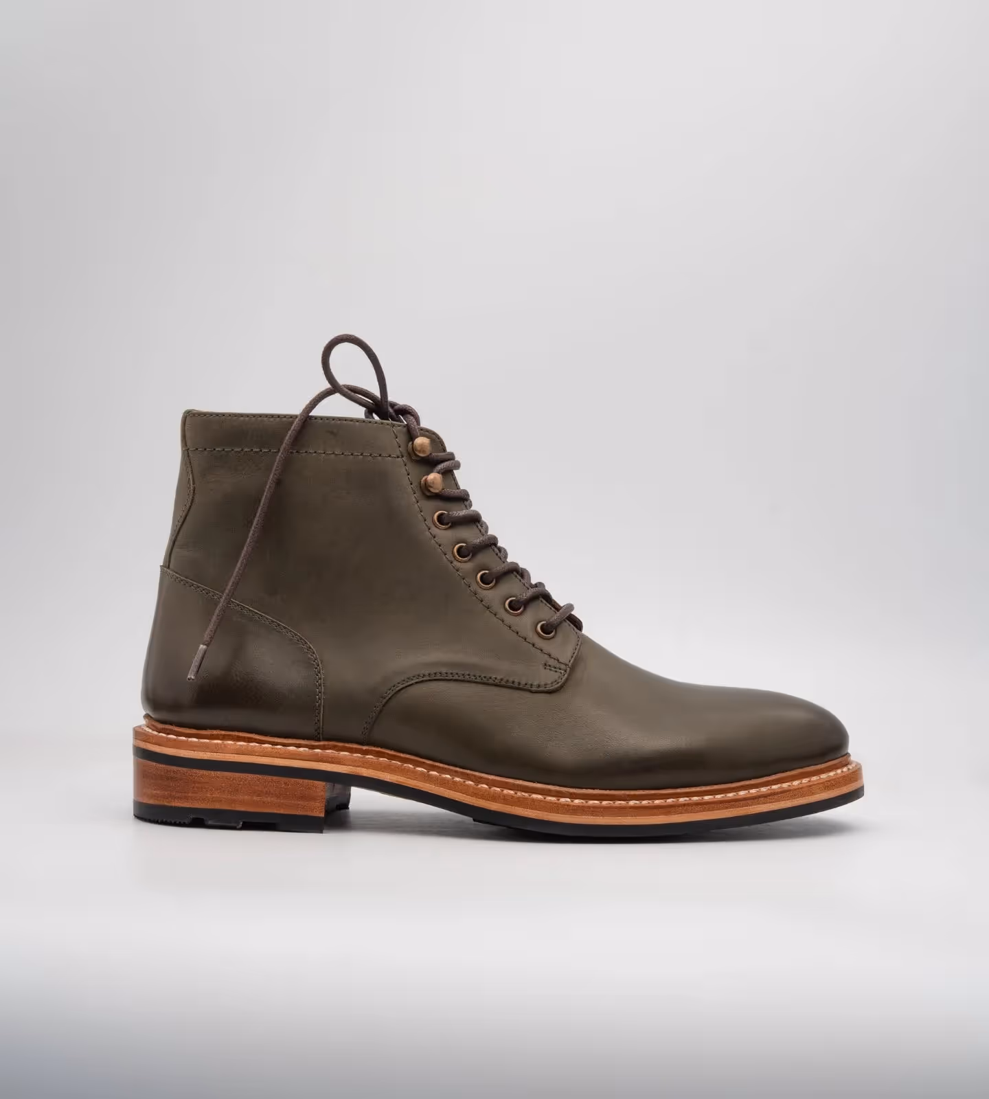 Hand-Welted Full Grain Olive Plain Toe Boot image 6