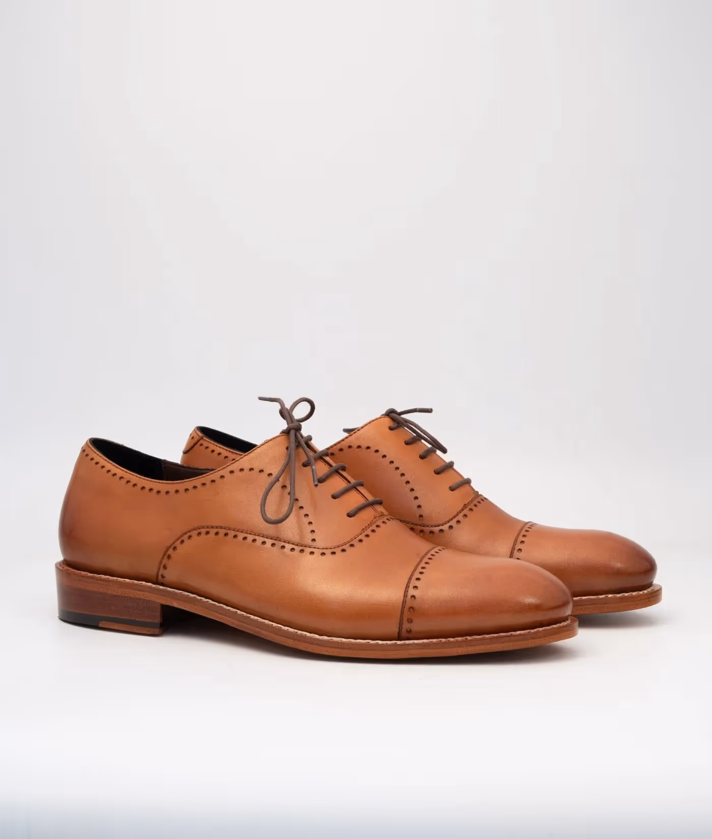 Hand Welted Tan Captoe Oxfords With Punches  image 5