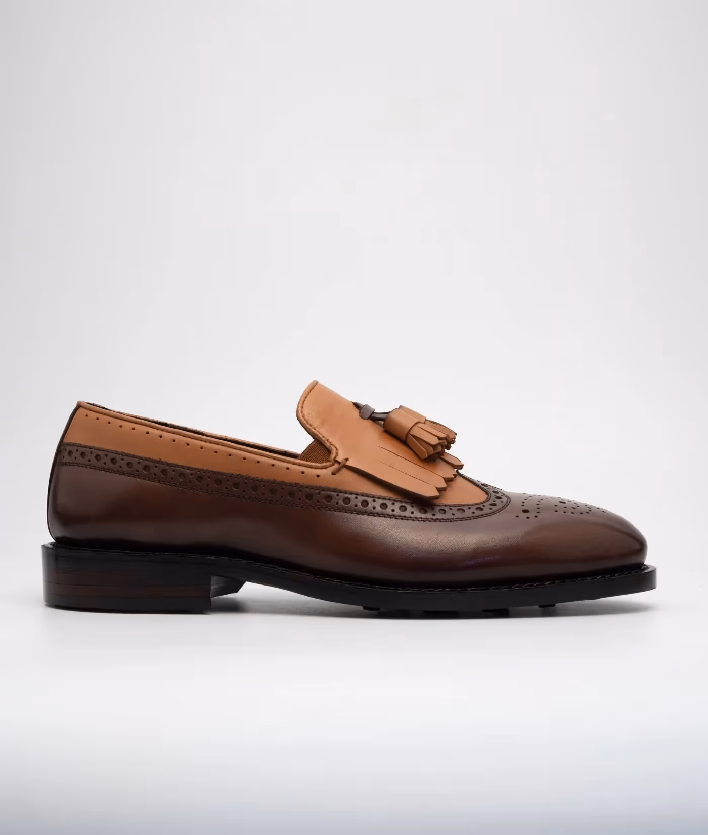 Handwelted Dual Tone Full Grain Brogue Tassel Loafer image 2